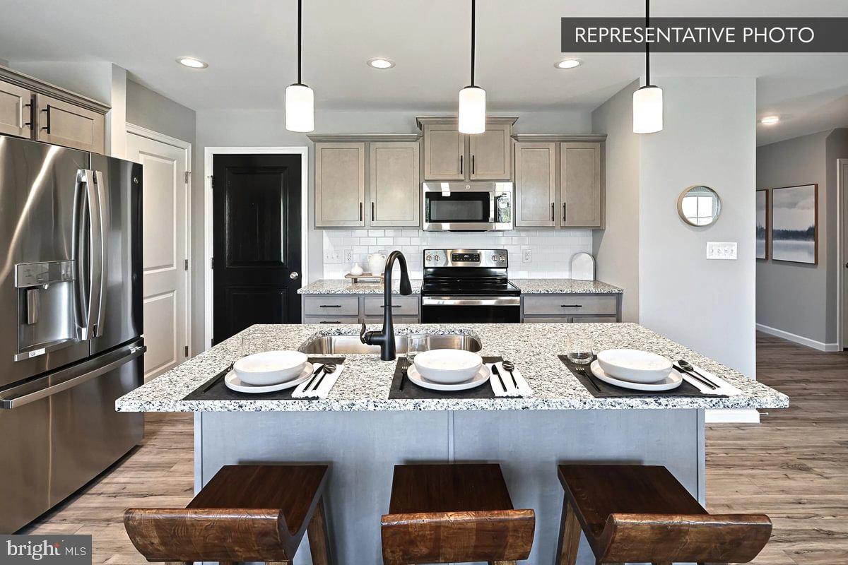 SHADY LANE ESTATES - Residential