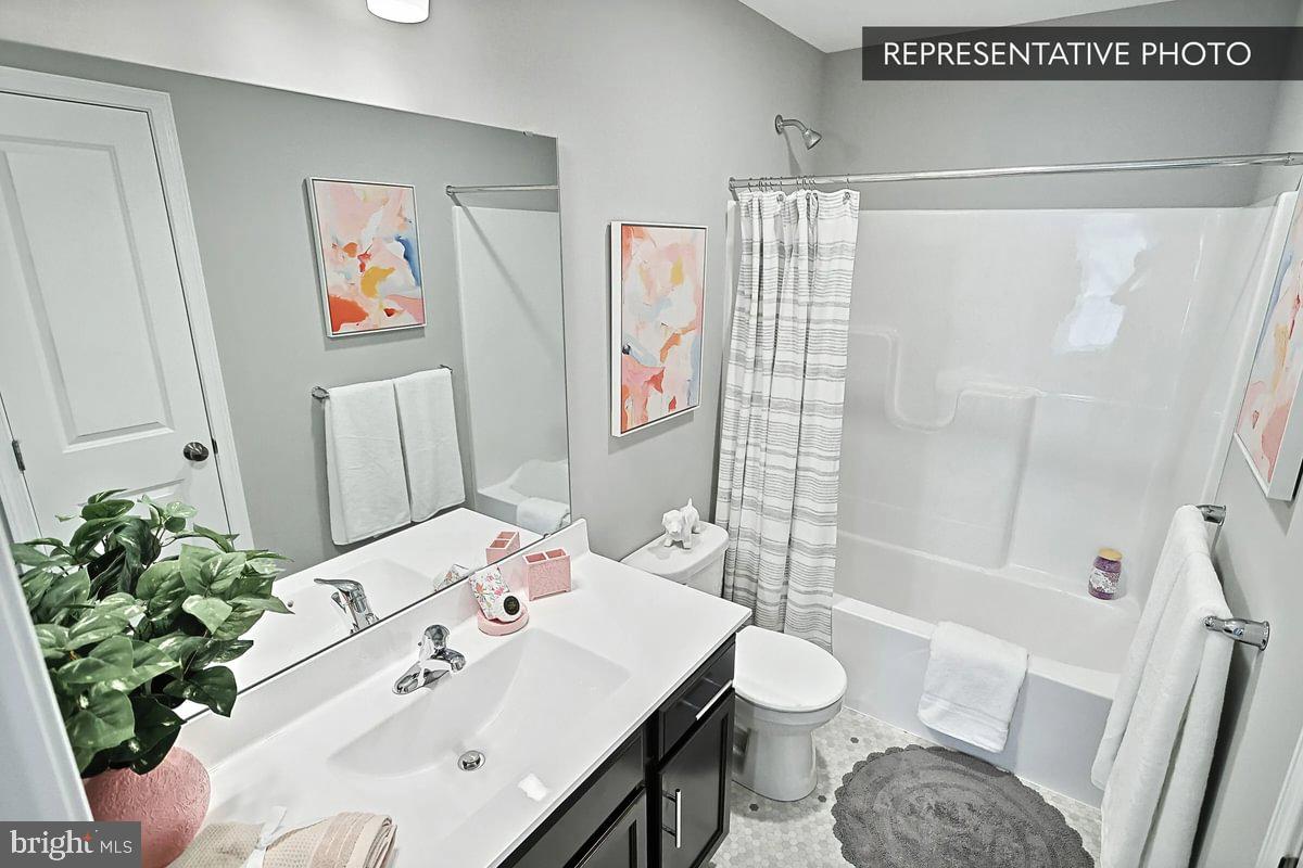 SHADY LANE ESTATES - Residential