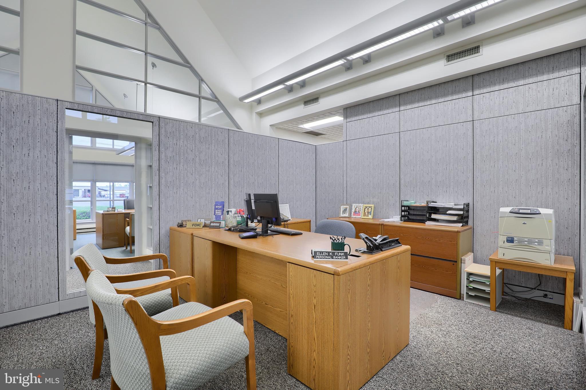 CITY LINE BUSINESS CENTER - Commercial Sale