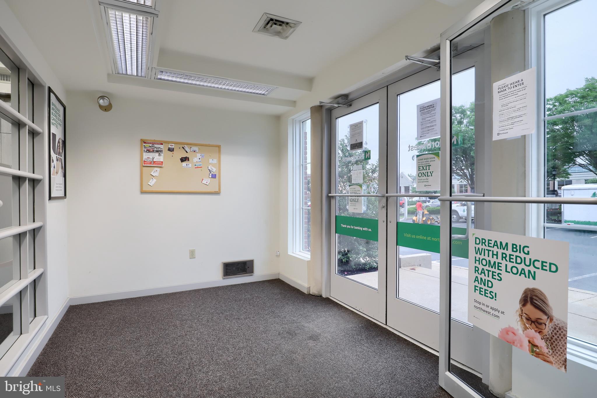 CITY LINE BUSINESS CENTER - Commercial Sale