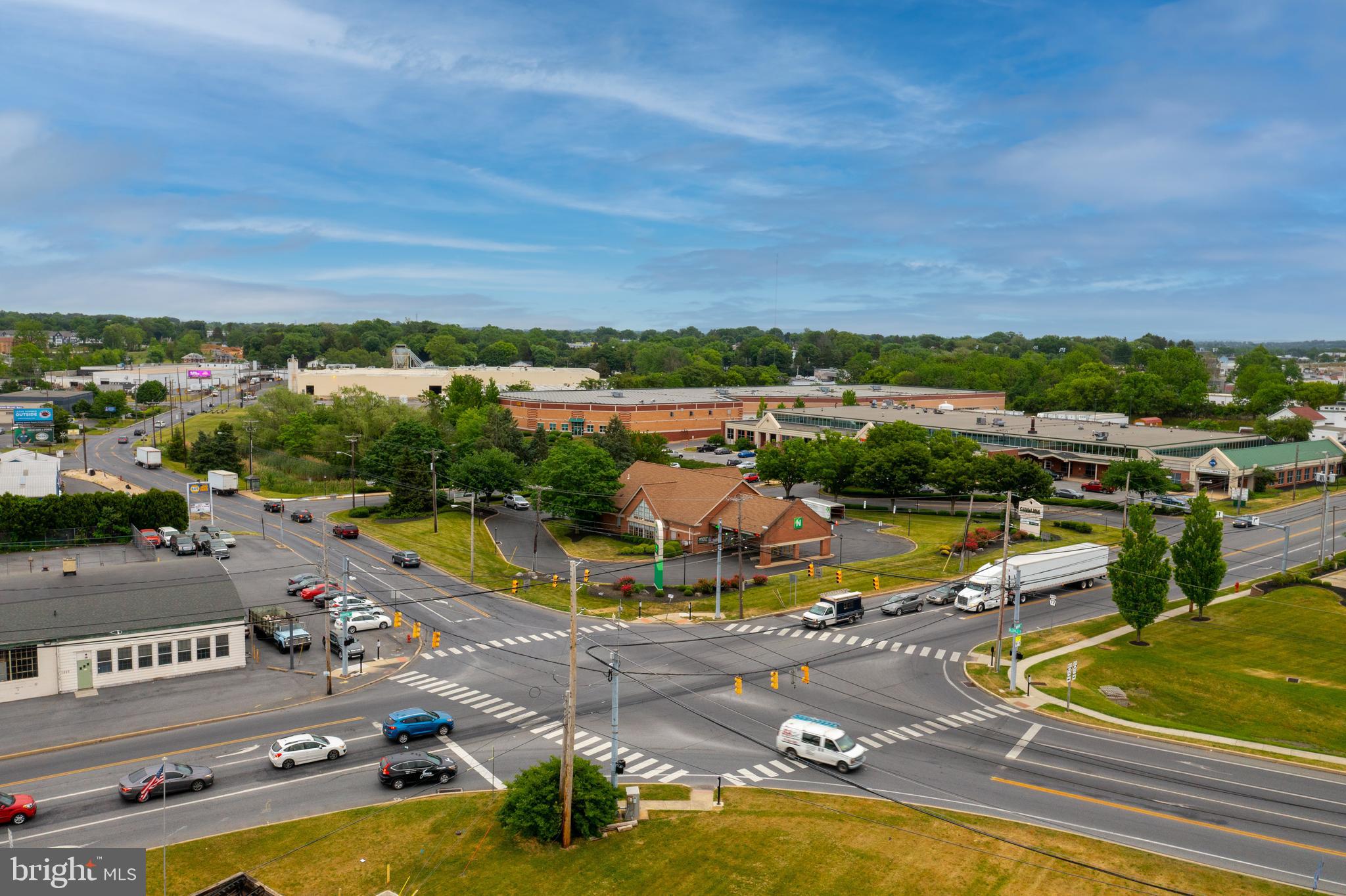 CITY LINE BUSINESS CENTER - Commercial Sale