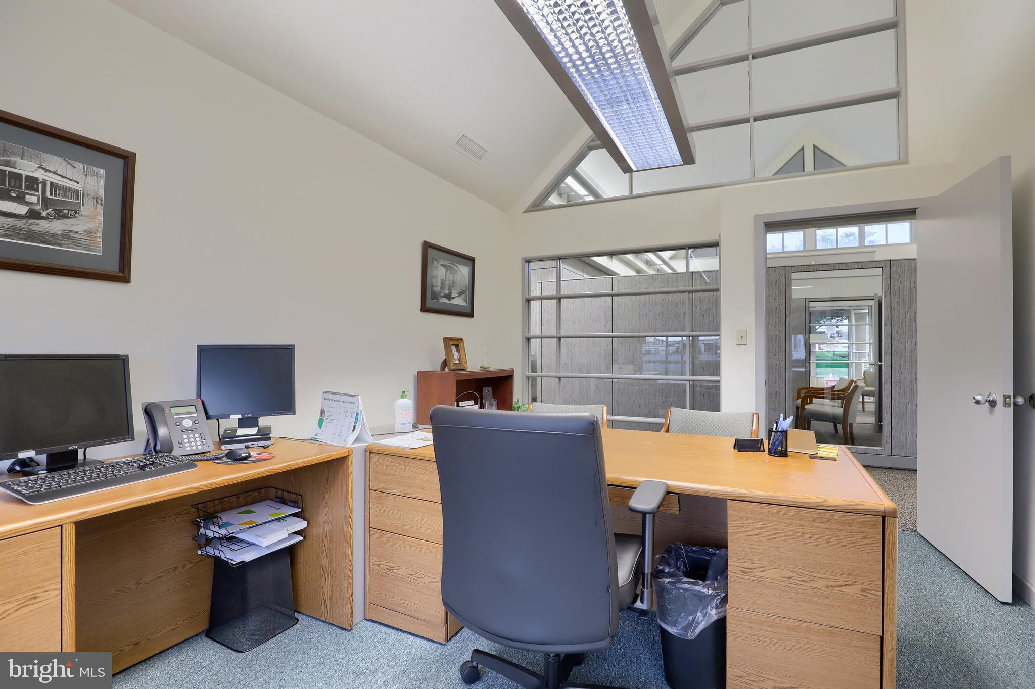 CITY LINE BUSINESS CENTER - Commercial Sale