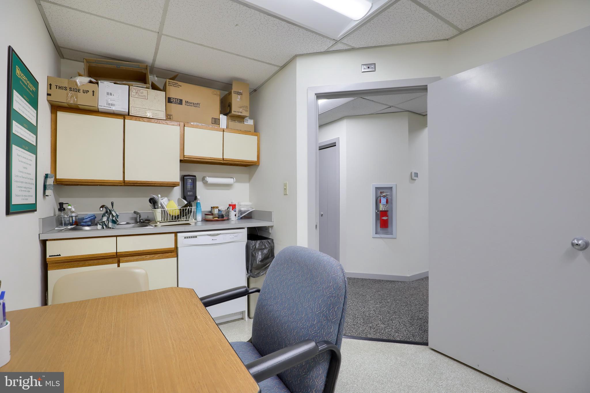 CITY LINE BUSINESS CENTER - Commercial Sale