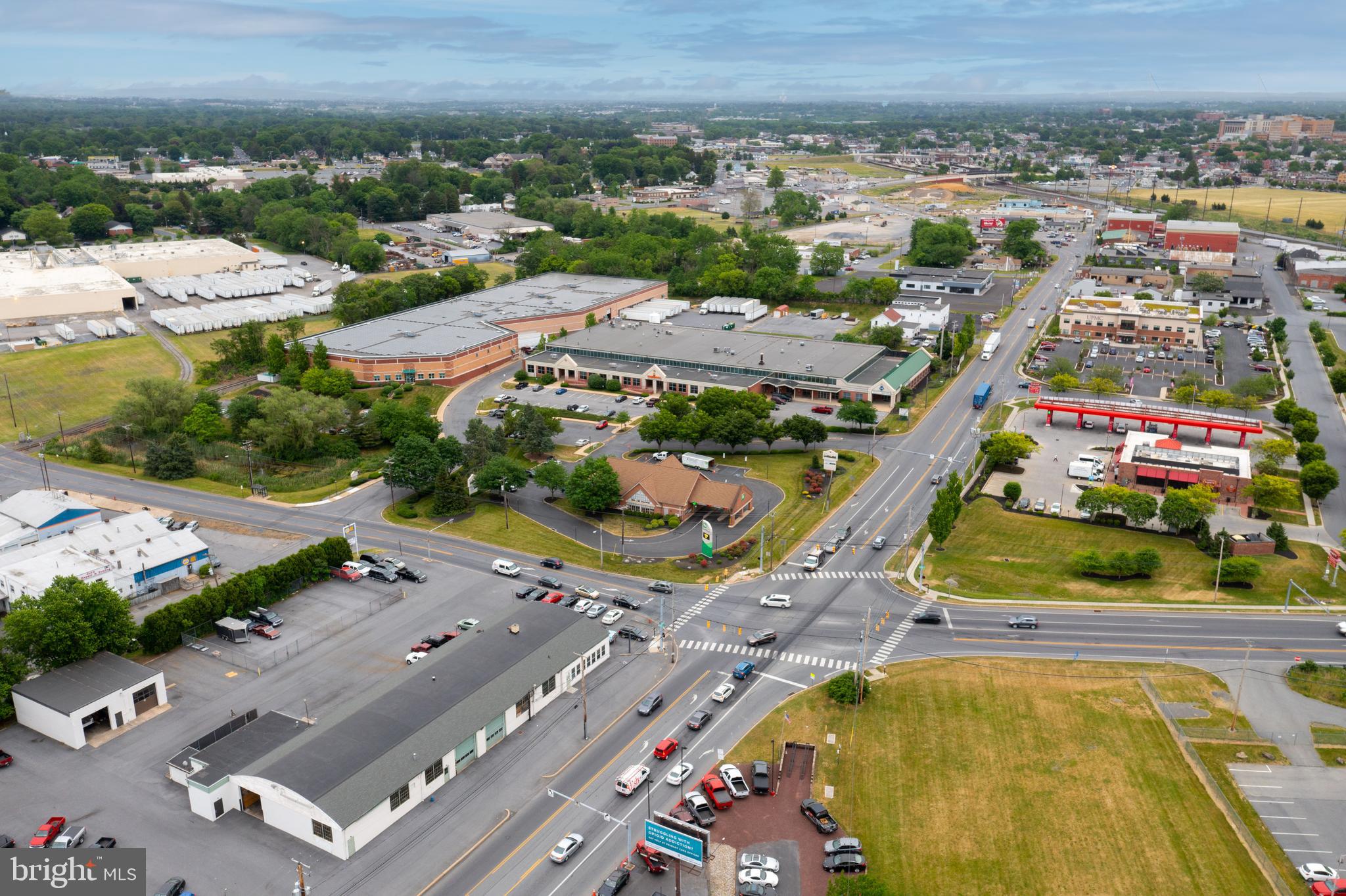 CITY LINE BUSINESS CENTER - Commercial Sale