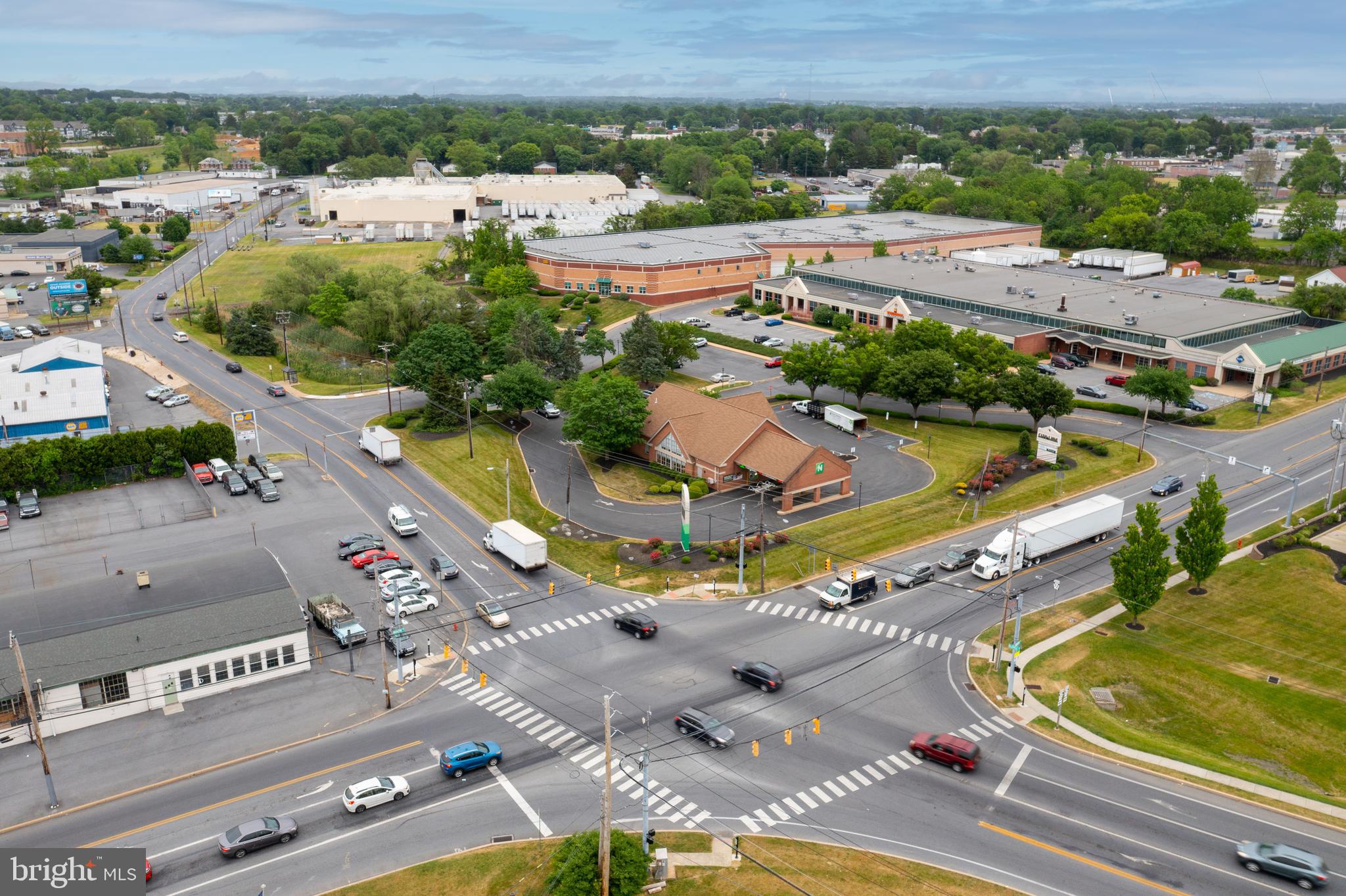 CITY LINE BUSINESS CENTER - Commercial Sale