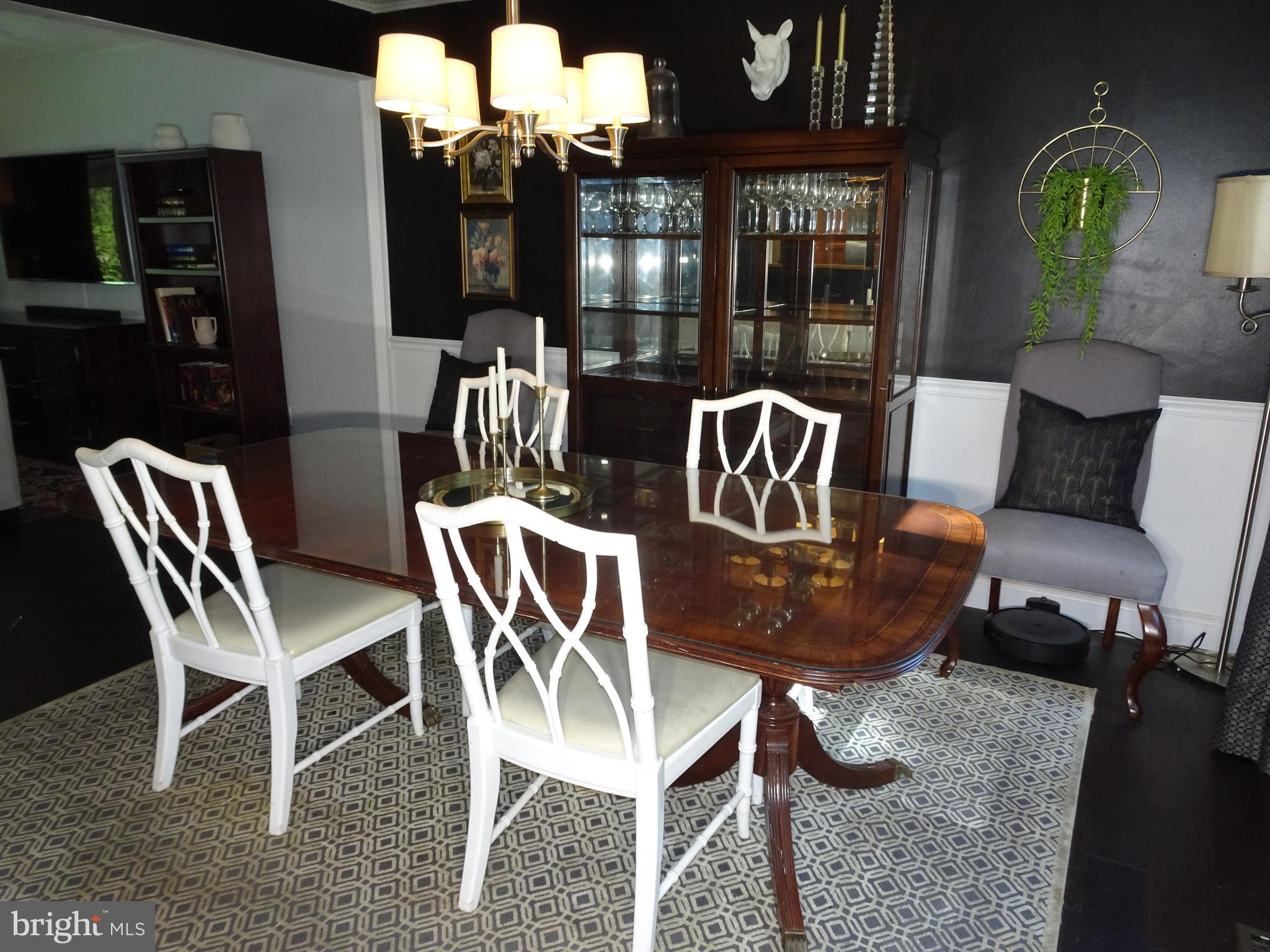 PARK FOREST VILLAGE - Residential