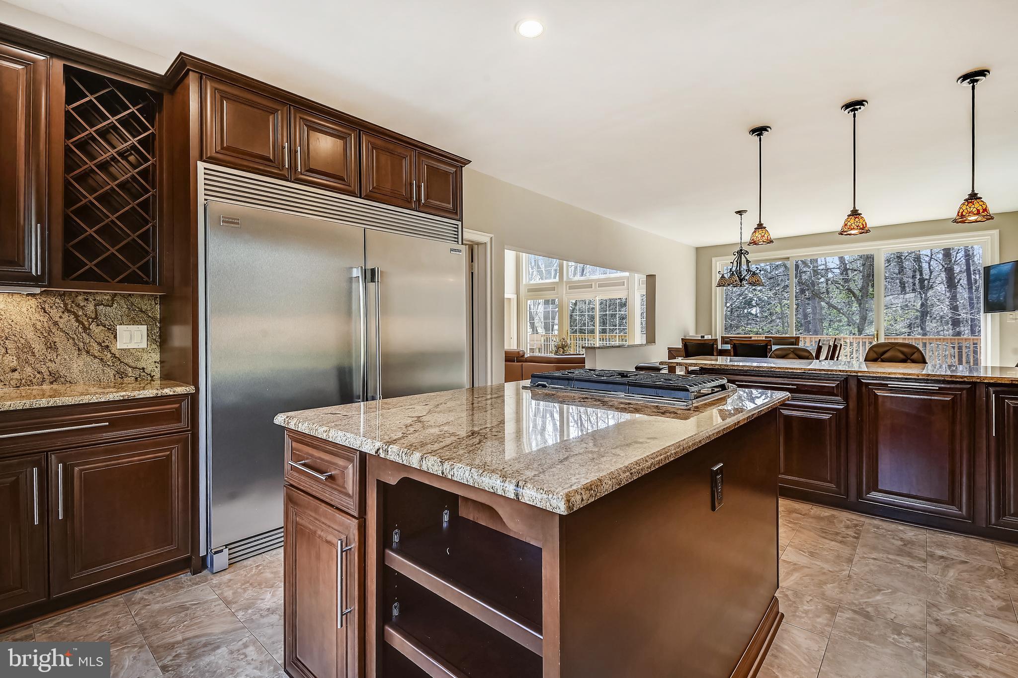 CENTURY OAK - Residential