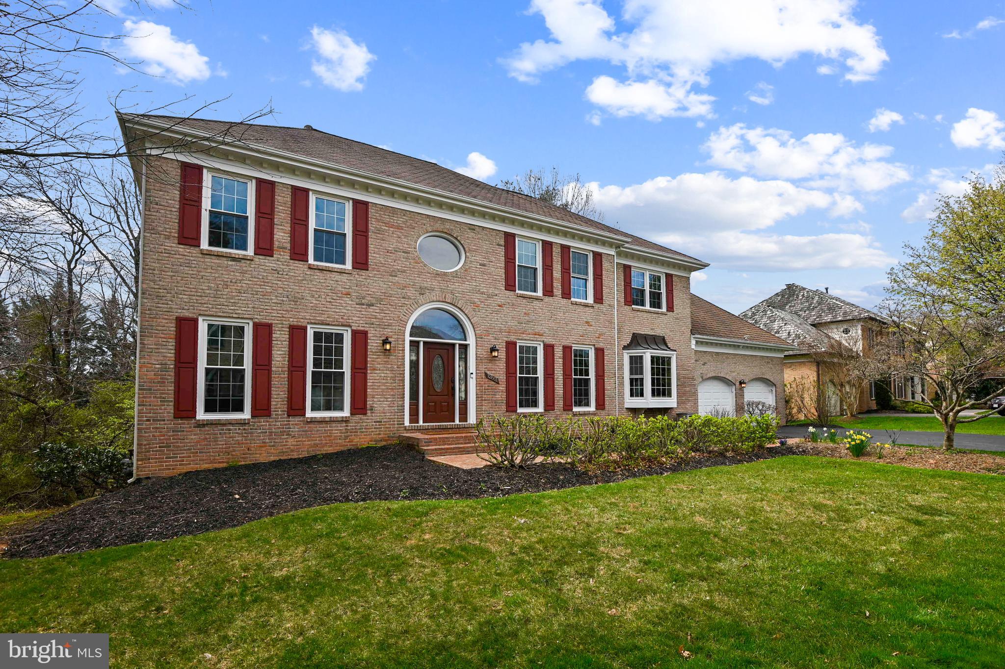 CENTURY OAK - Residential