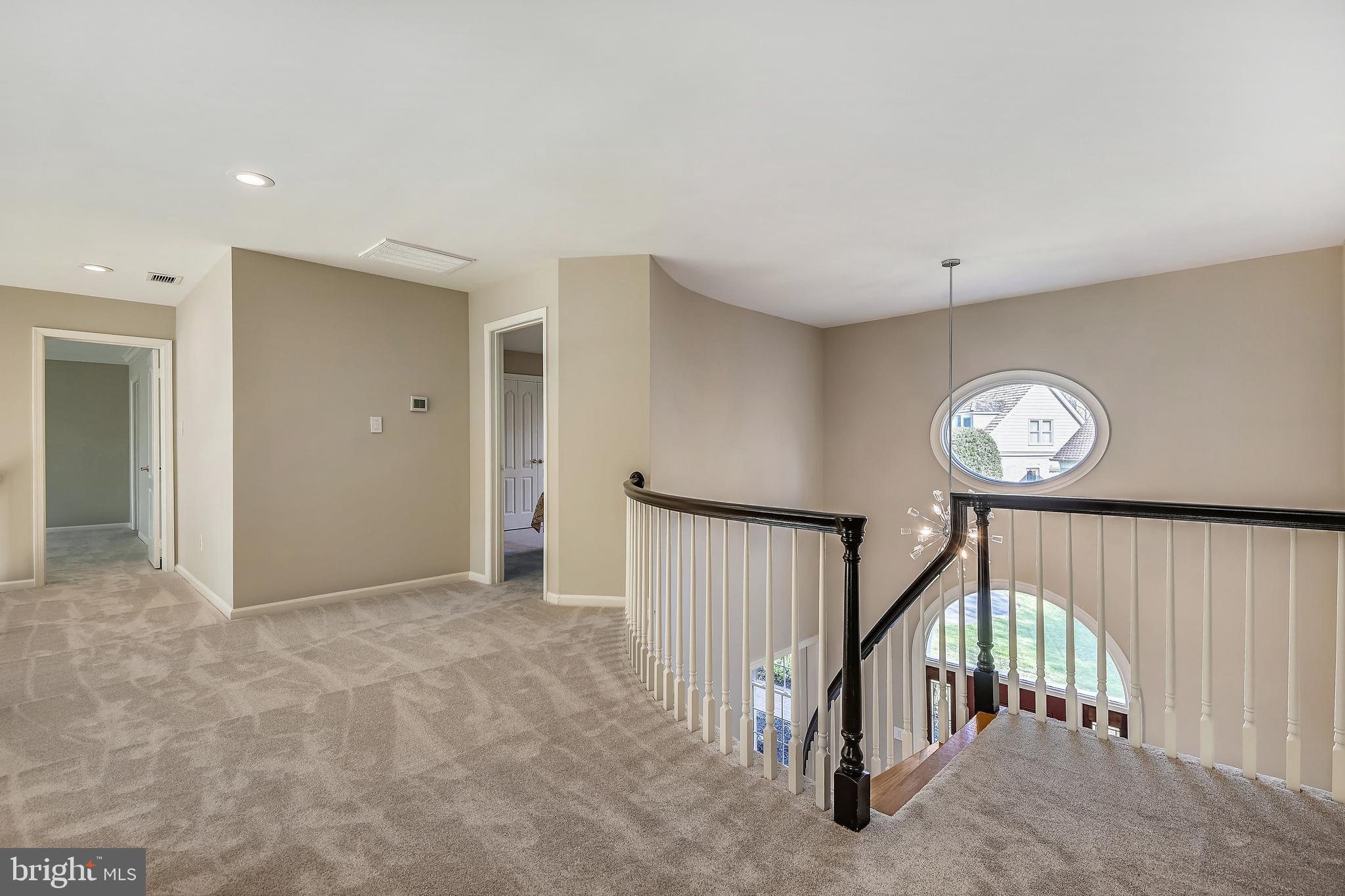 CENTURY OAK - Residential