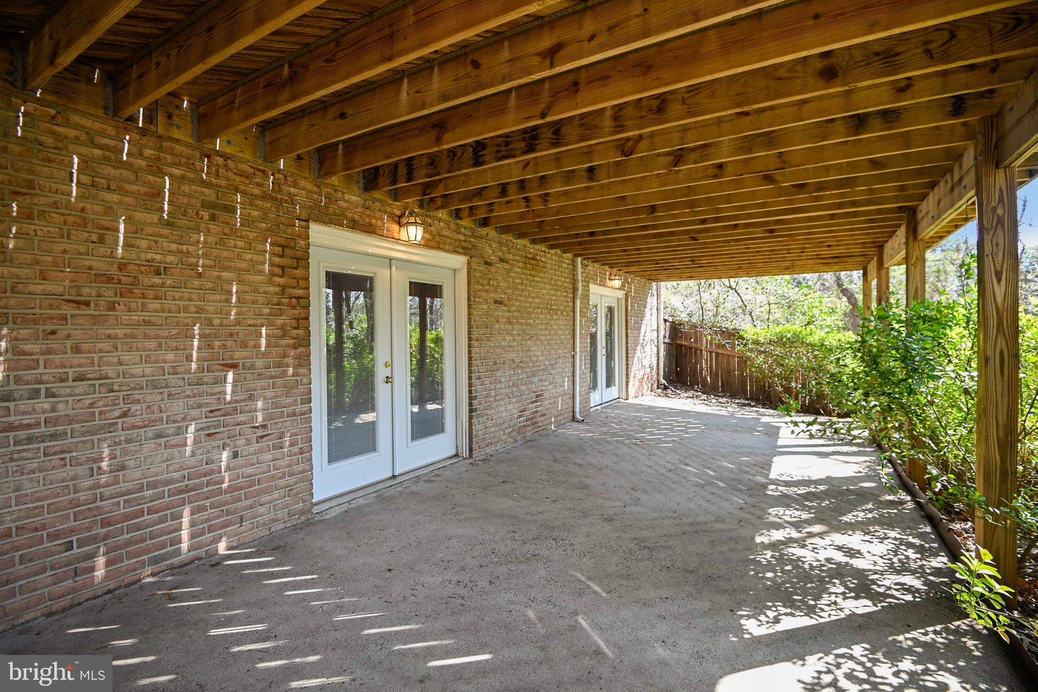 CENTURY OAK - Residential