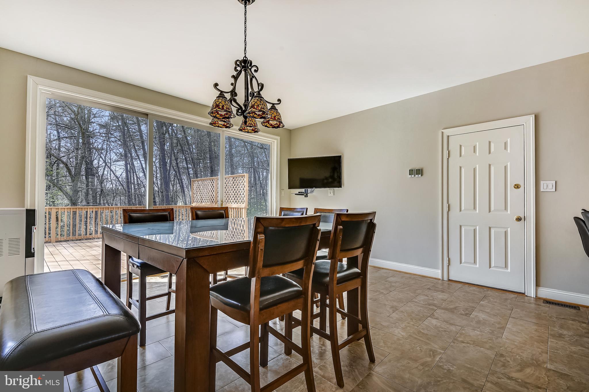 CENTURY OAK - Residential