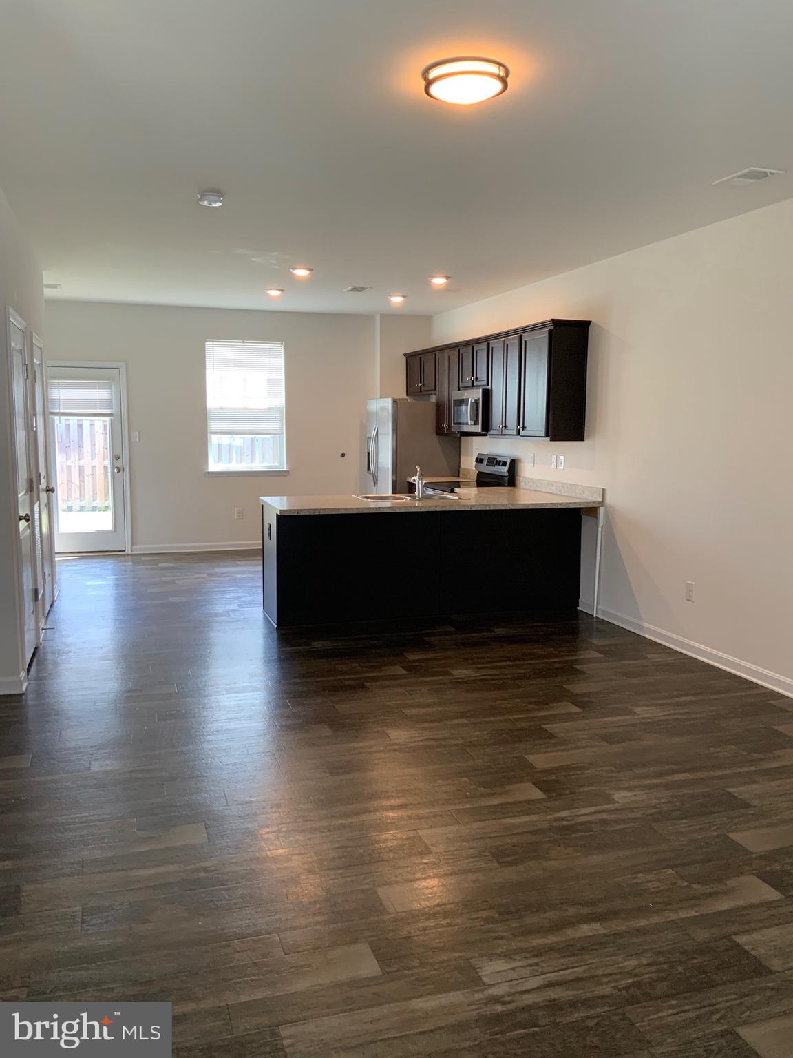 BERKELEY RIDGE - Residential Lease