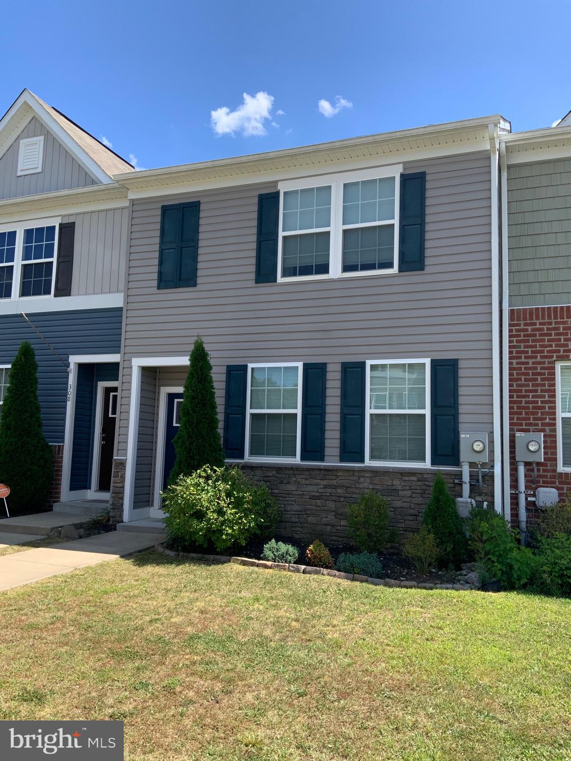 BERKELEY RIDGE - Residential Lease