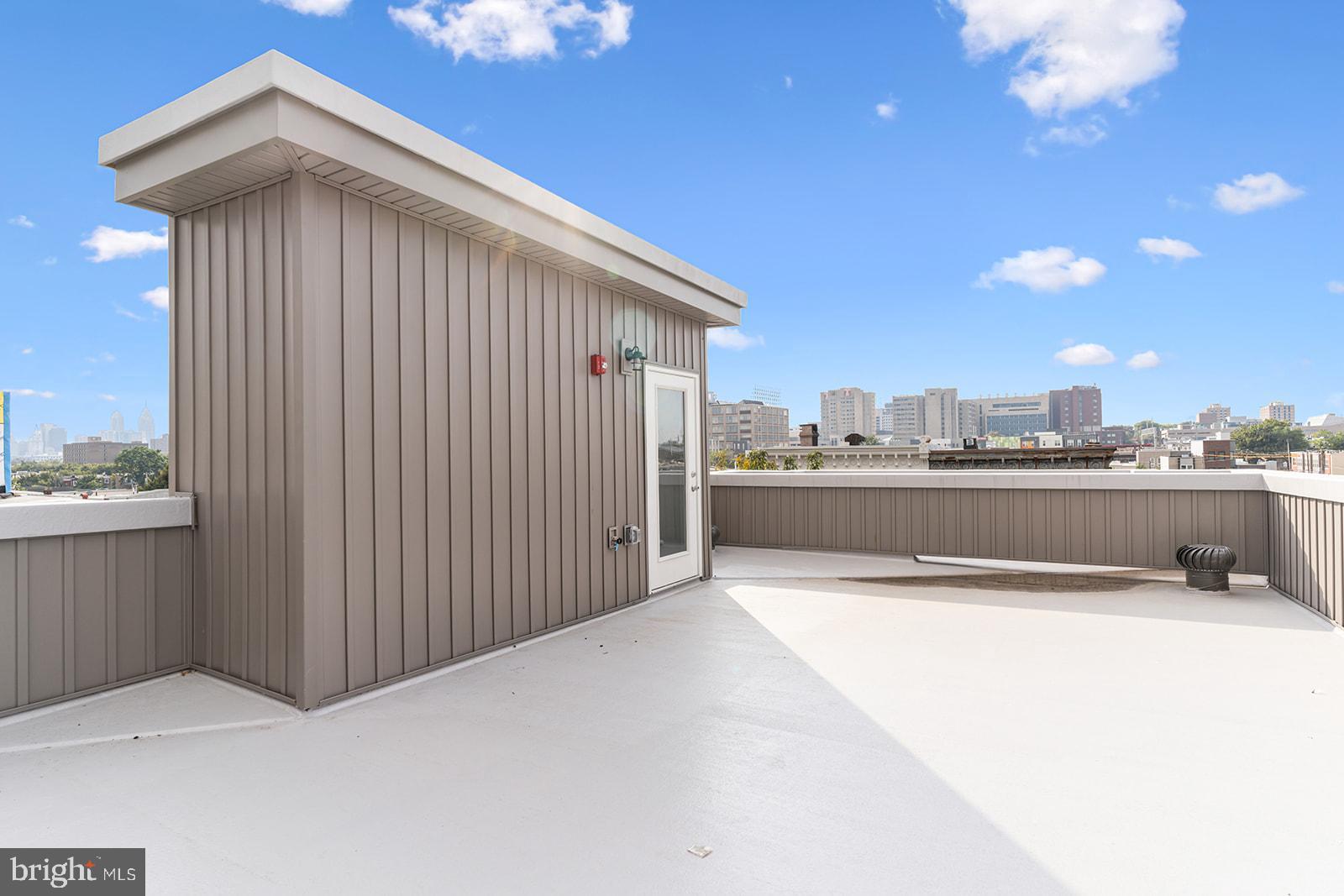 NORRIS SQUARE - Residential Lease