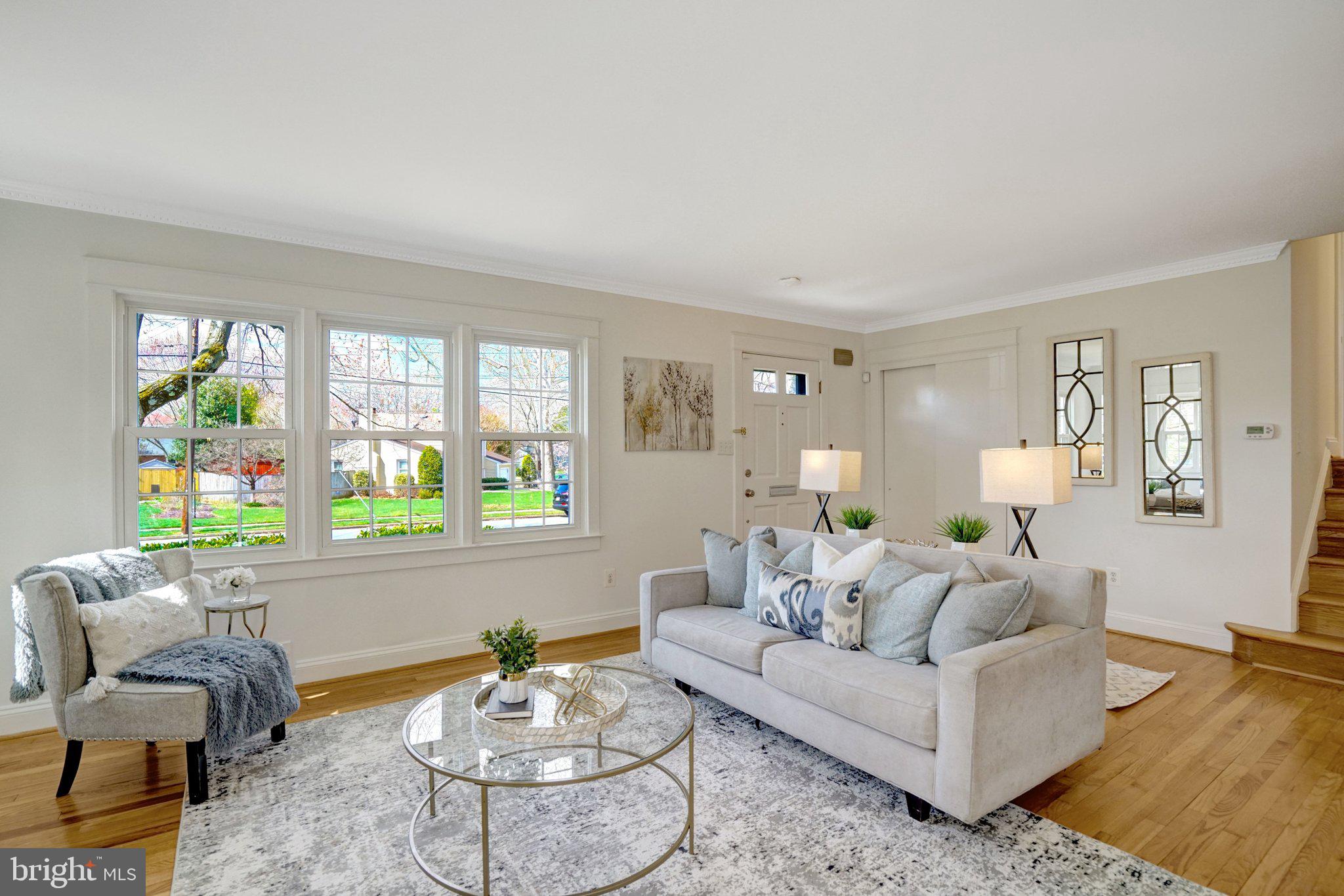 WAYNEWOOD - Residential