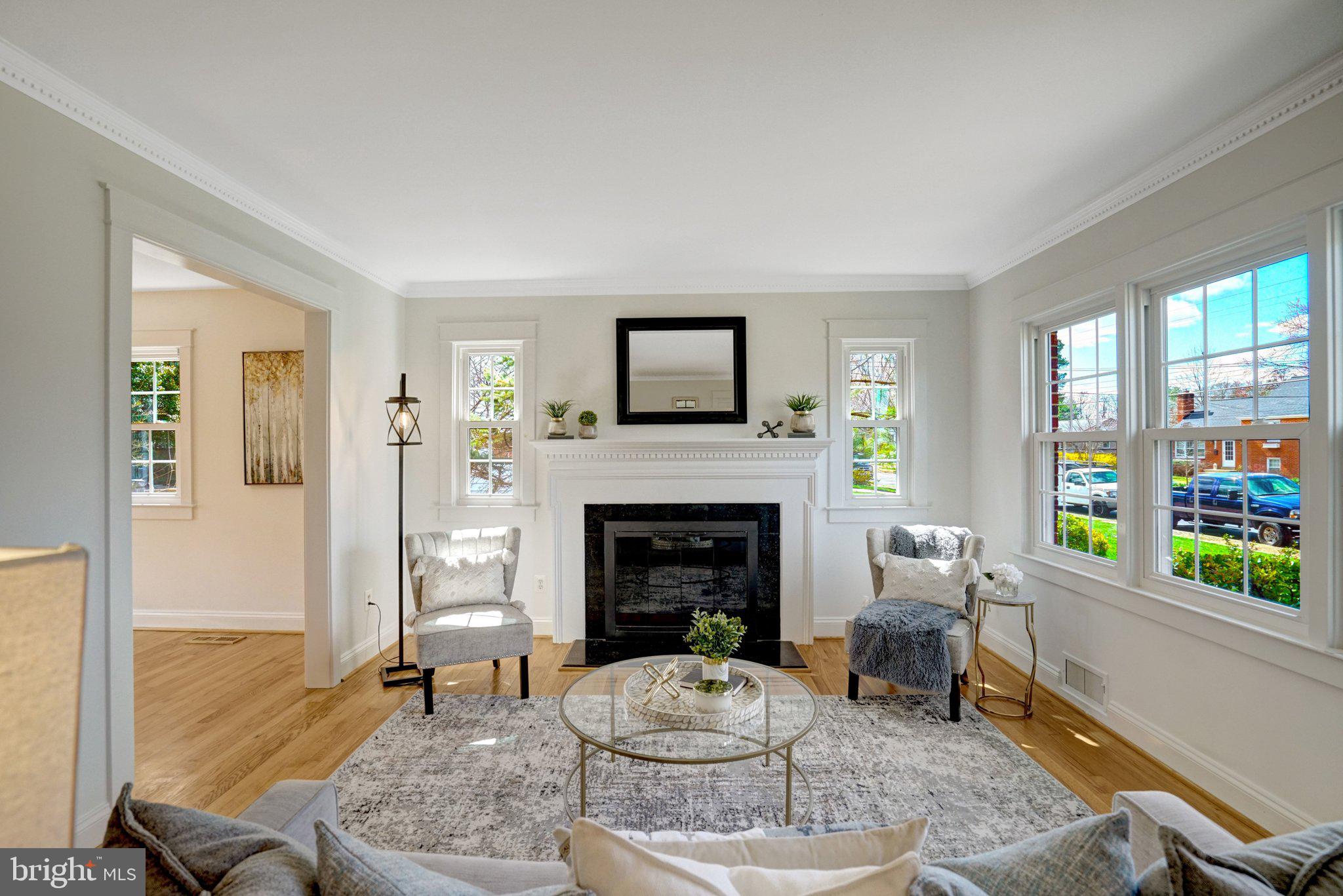 WAYNEWOOD - Residential