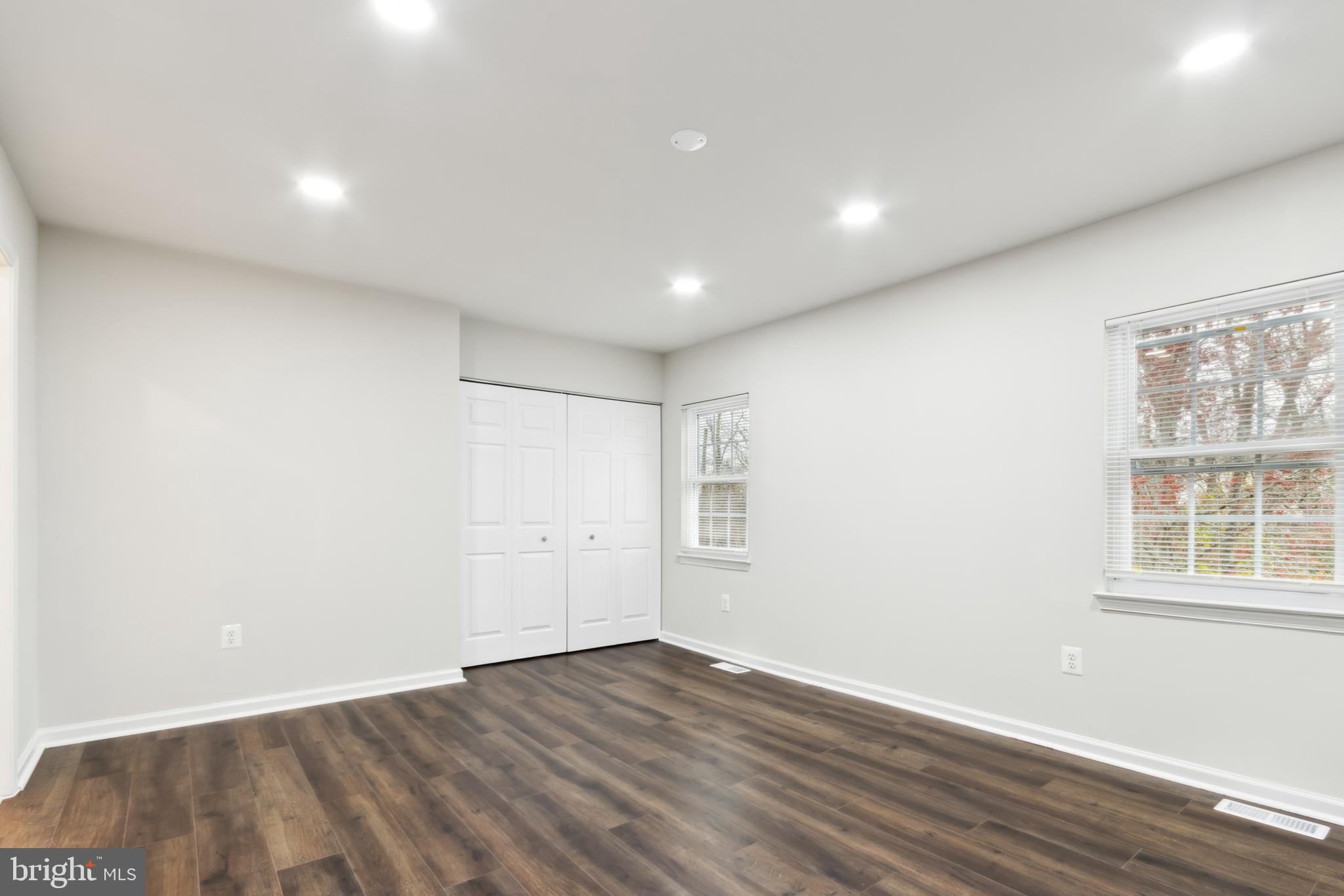 JEFFERSON PLACE - Residential