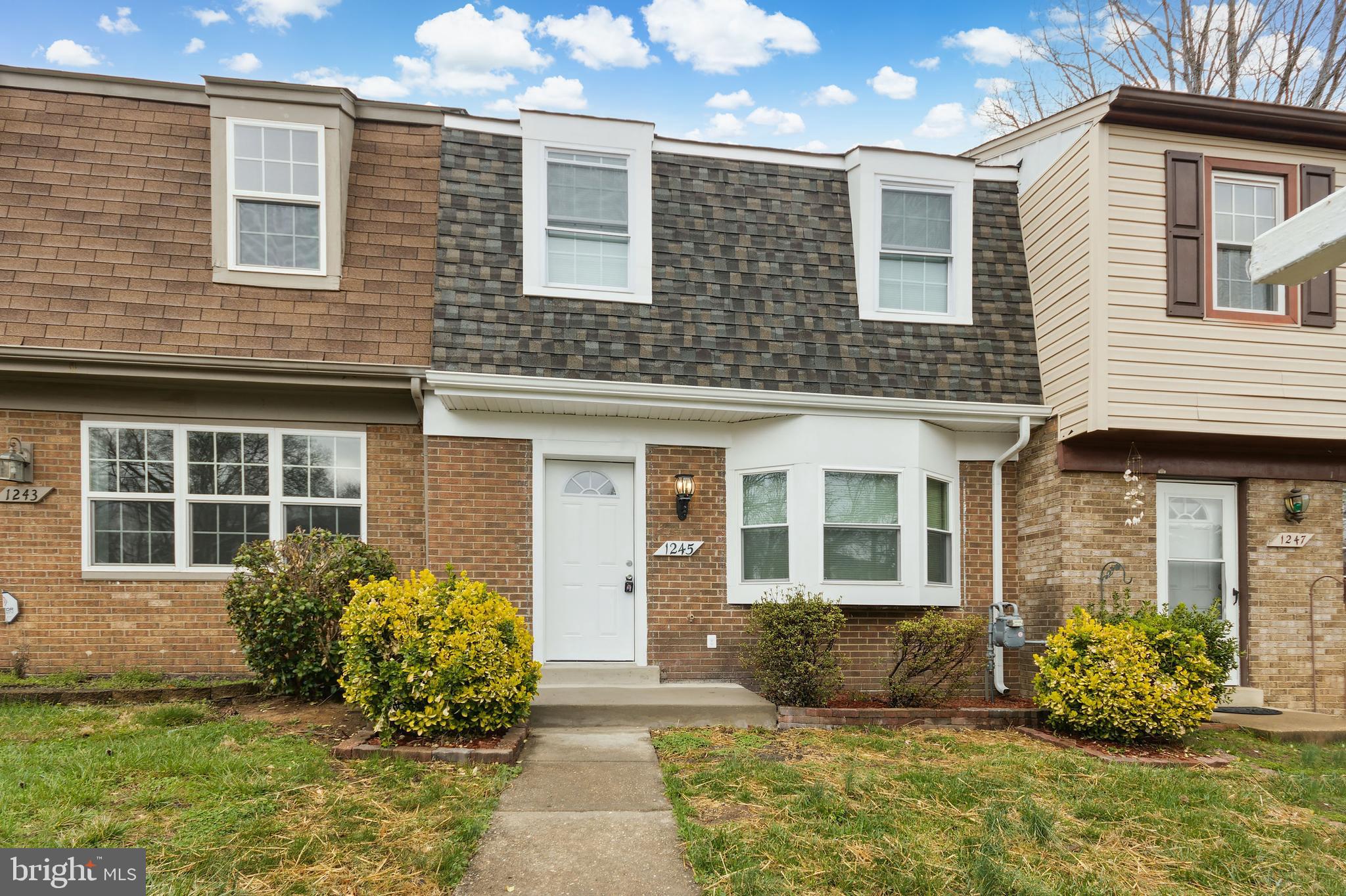 JEFFERSON PLACE - Residential