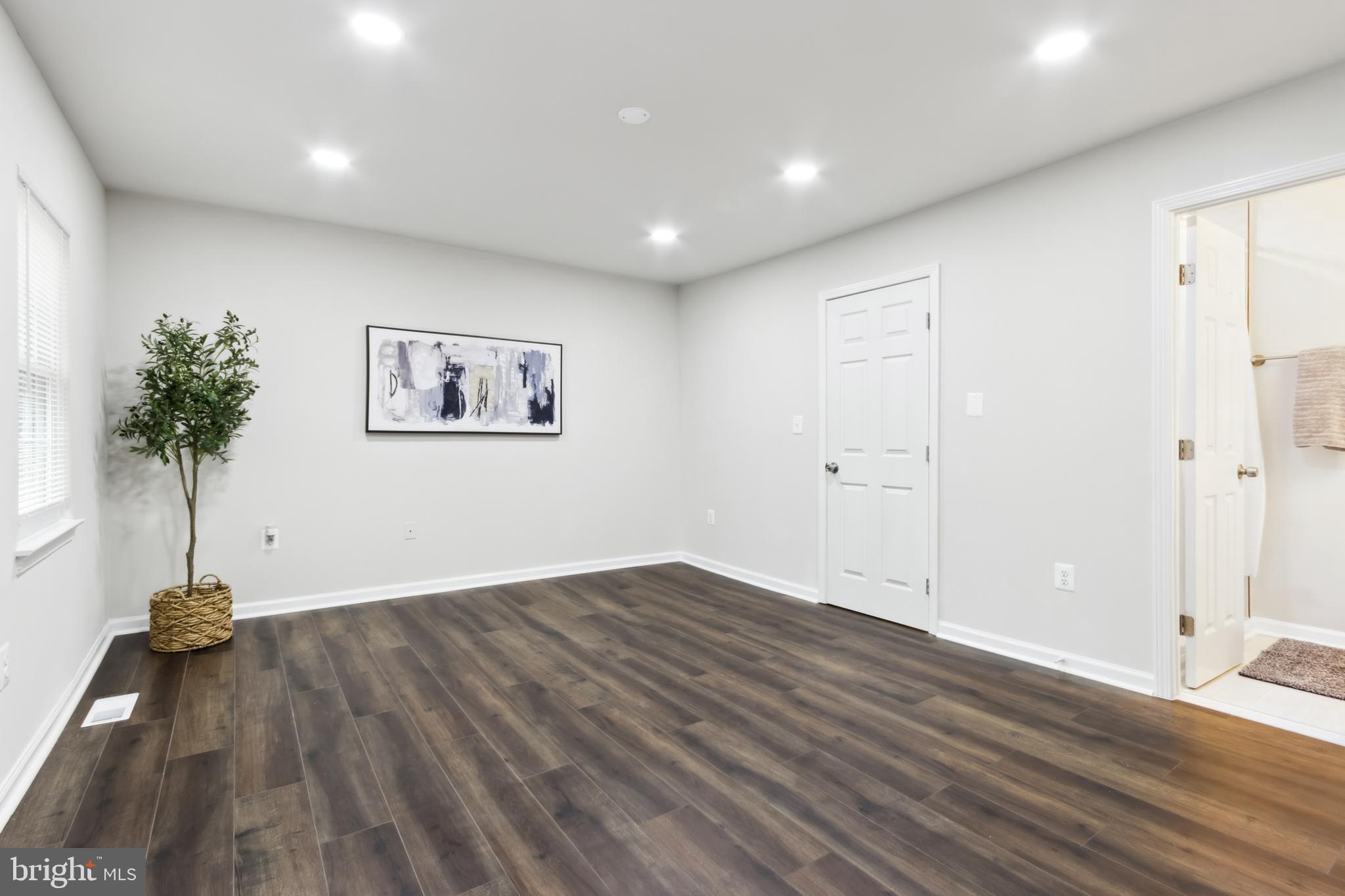 JEFFERSON PLACE - Residential