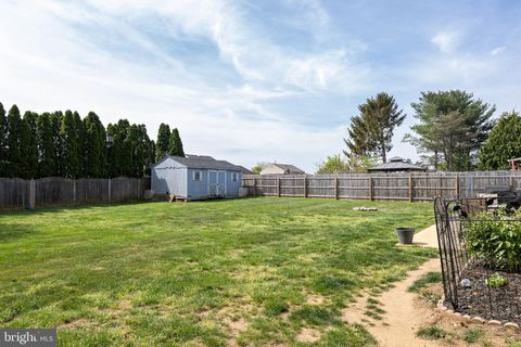 Tiny photo for 6 Eclipse Avenue, SEWELL, NJ 08080 (MLS # NJGL2071850)