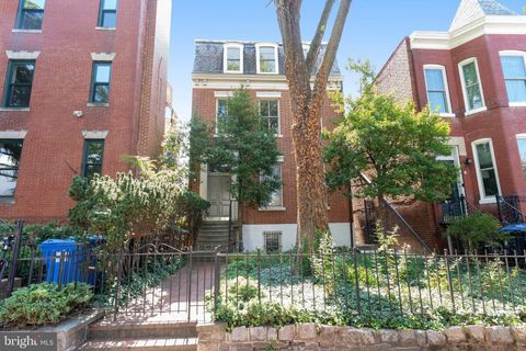 715 G STREET SE WASHINGTON DC 20003