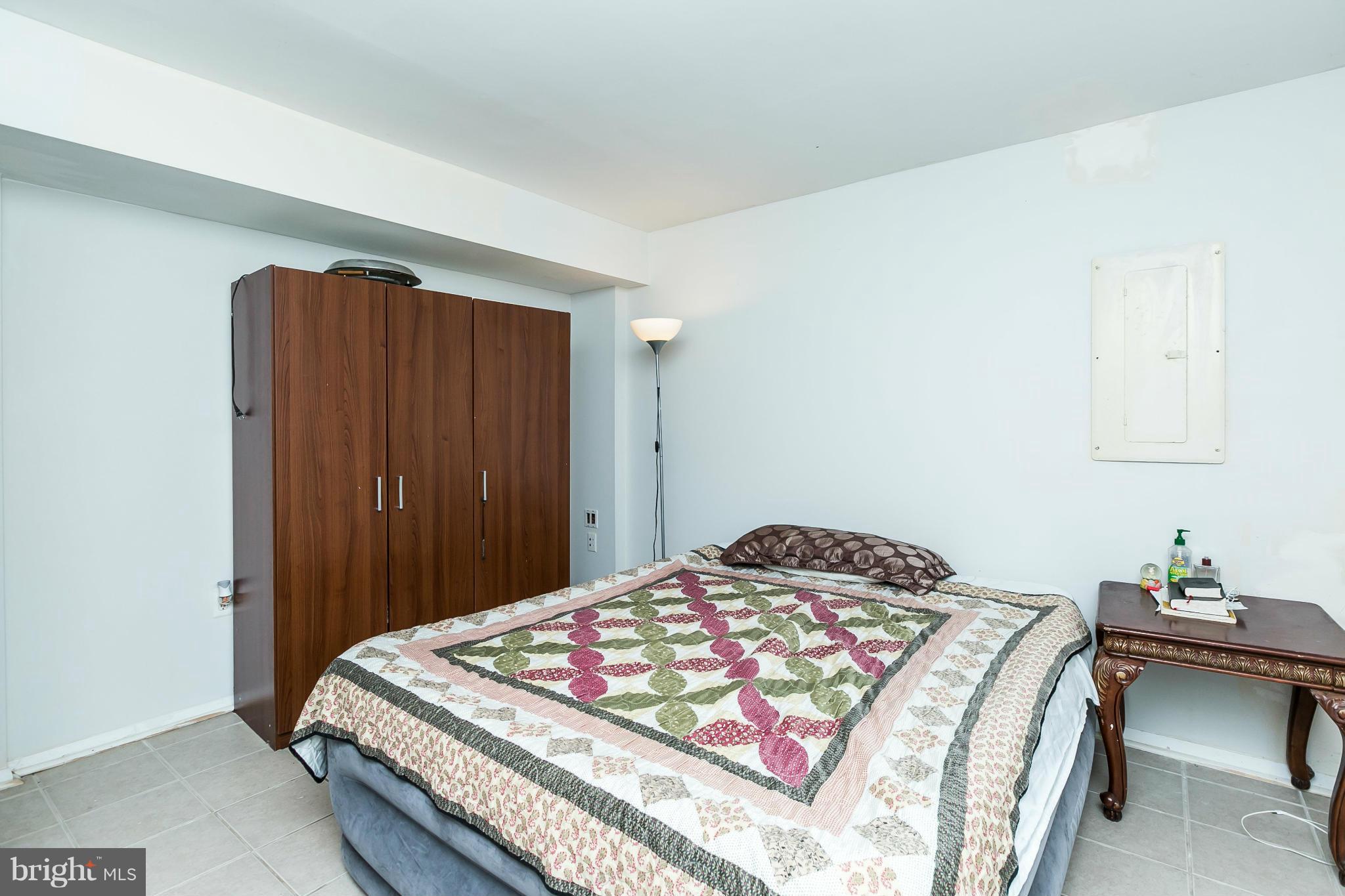 STONEGATE - Residential