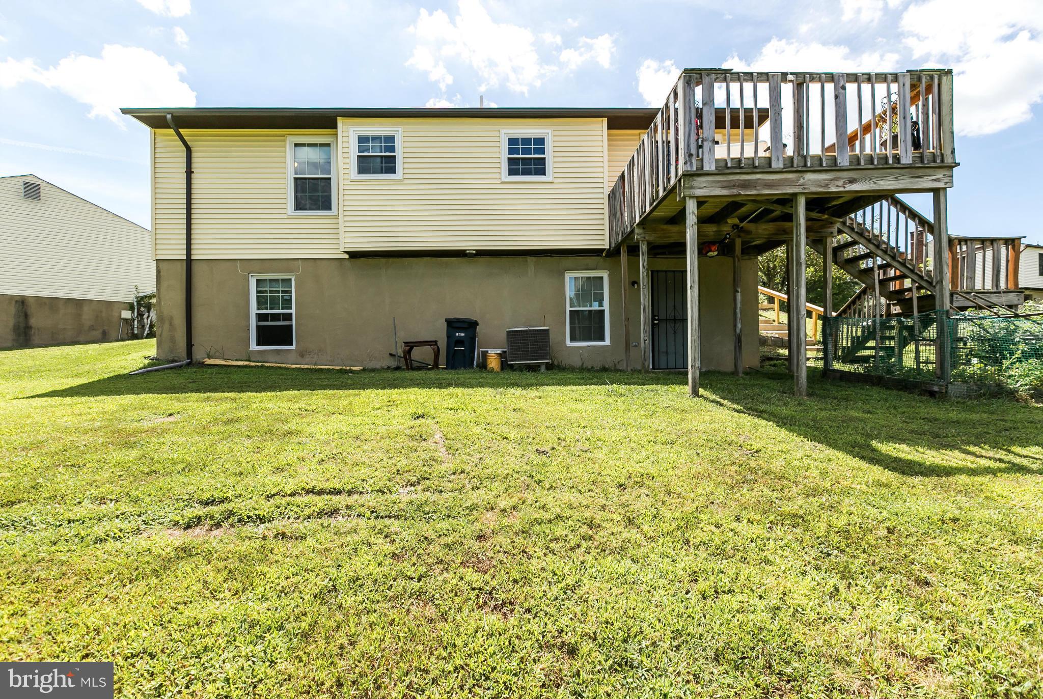 STONEGATE - Residential