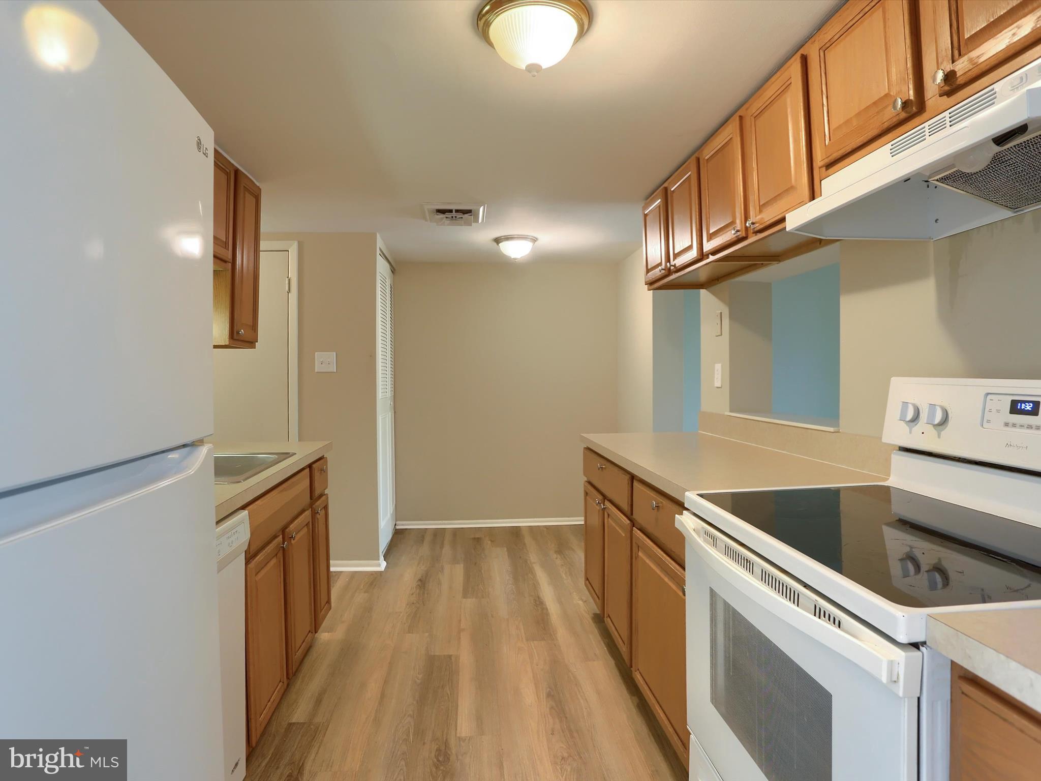 PAXTON CROSSING - Residential