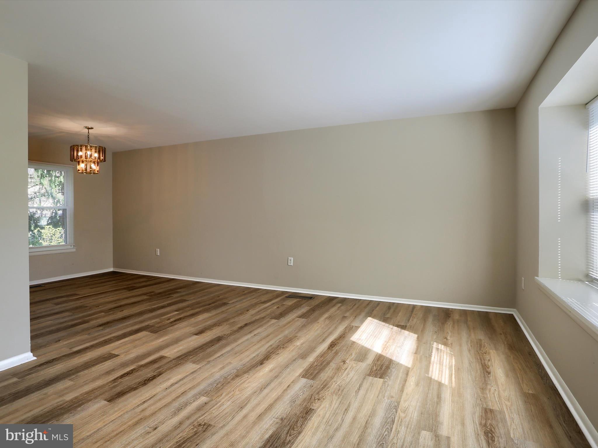 2624 CRANBERRY CIRCLE