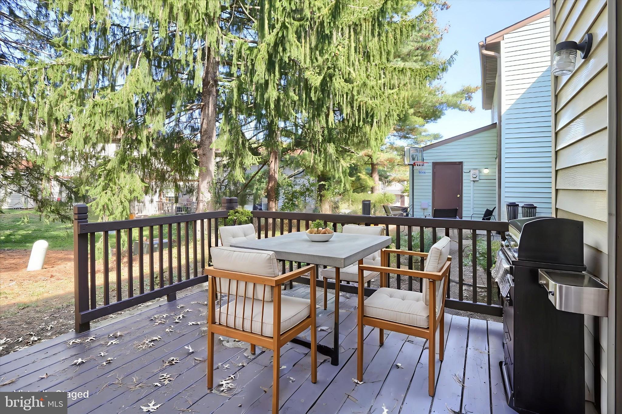 PAXTON CROSSING - Residential