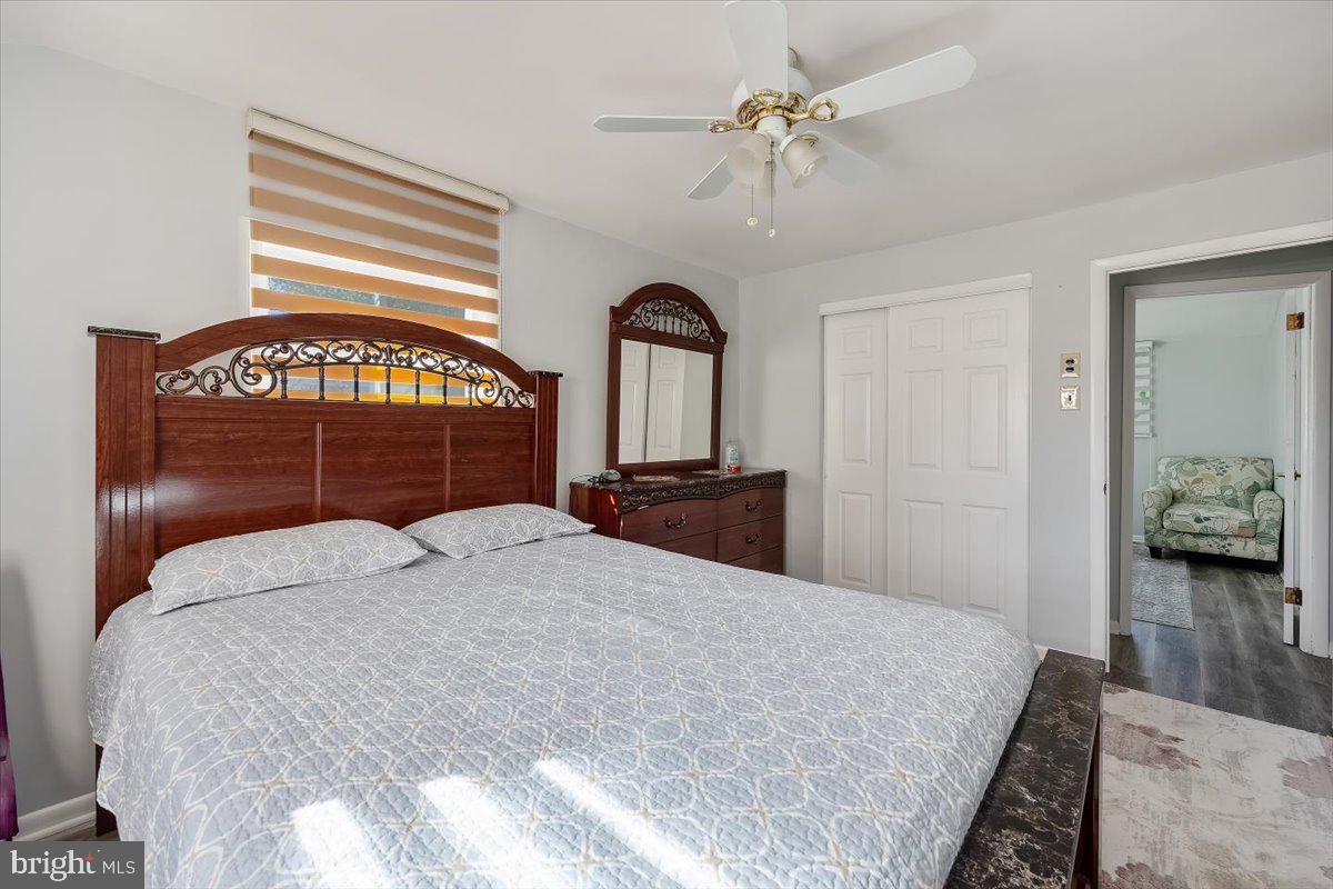 WILLIAMSBURG - Residential