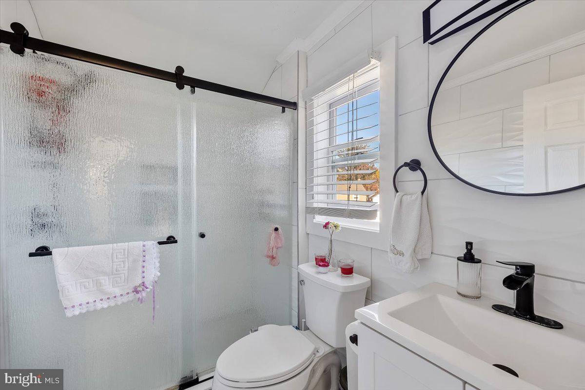 WILLIAMSBURG - Residential