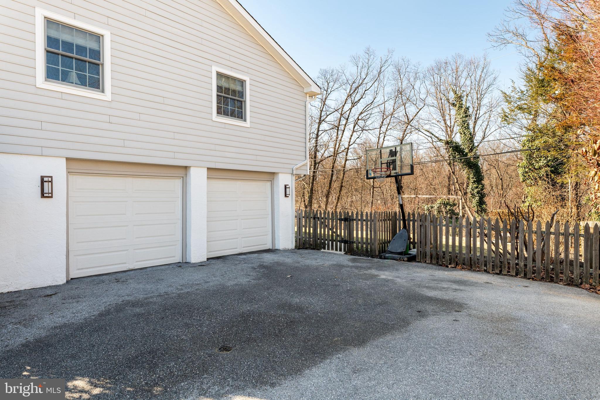 FRIENDSHIP HILLS - Residential