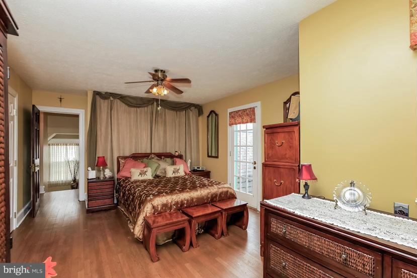 ROSEMONT - Residential