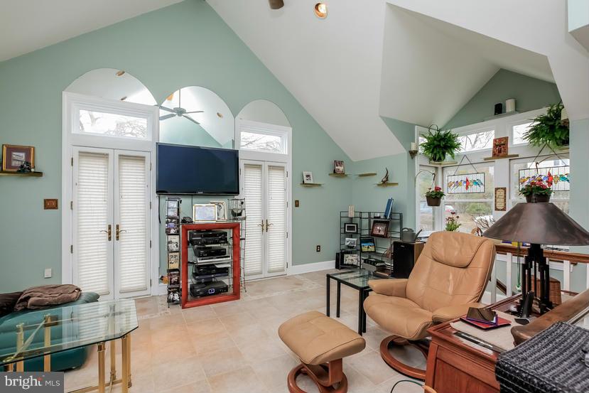 ROSEMONT - Residential