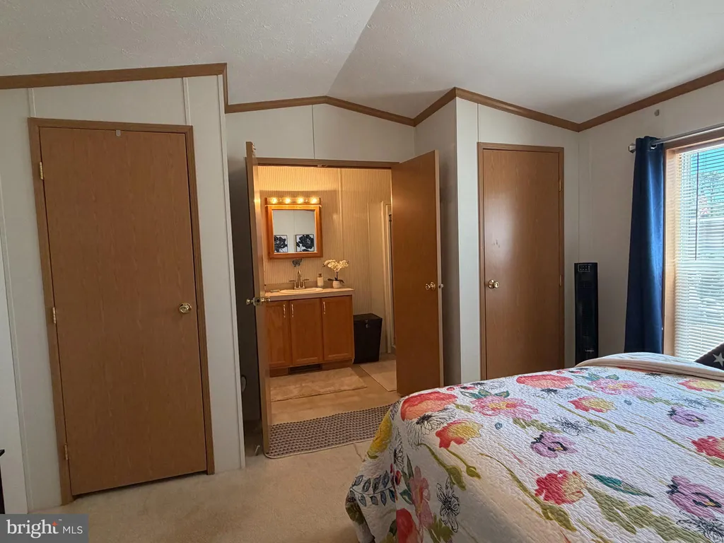 Additional image 15 of 21 Bluebird Ln, Whiting, NJ 08759