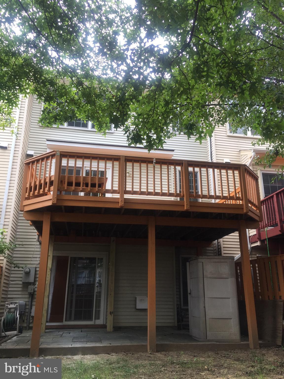 KINGSTOWNE - Residential Lease