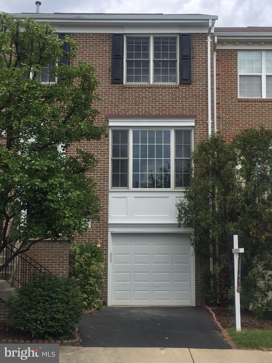 KINGSTOWNE - Residential Lease