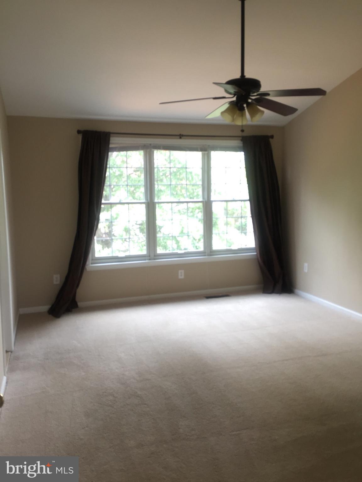 KINGSTOWNE - Residential Lease