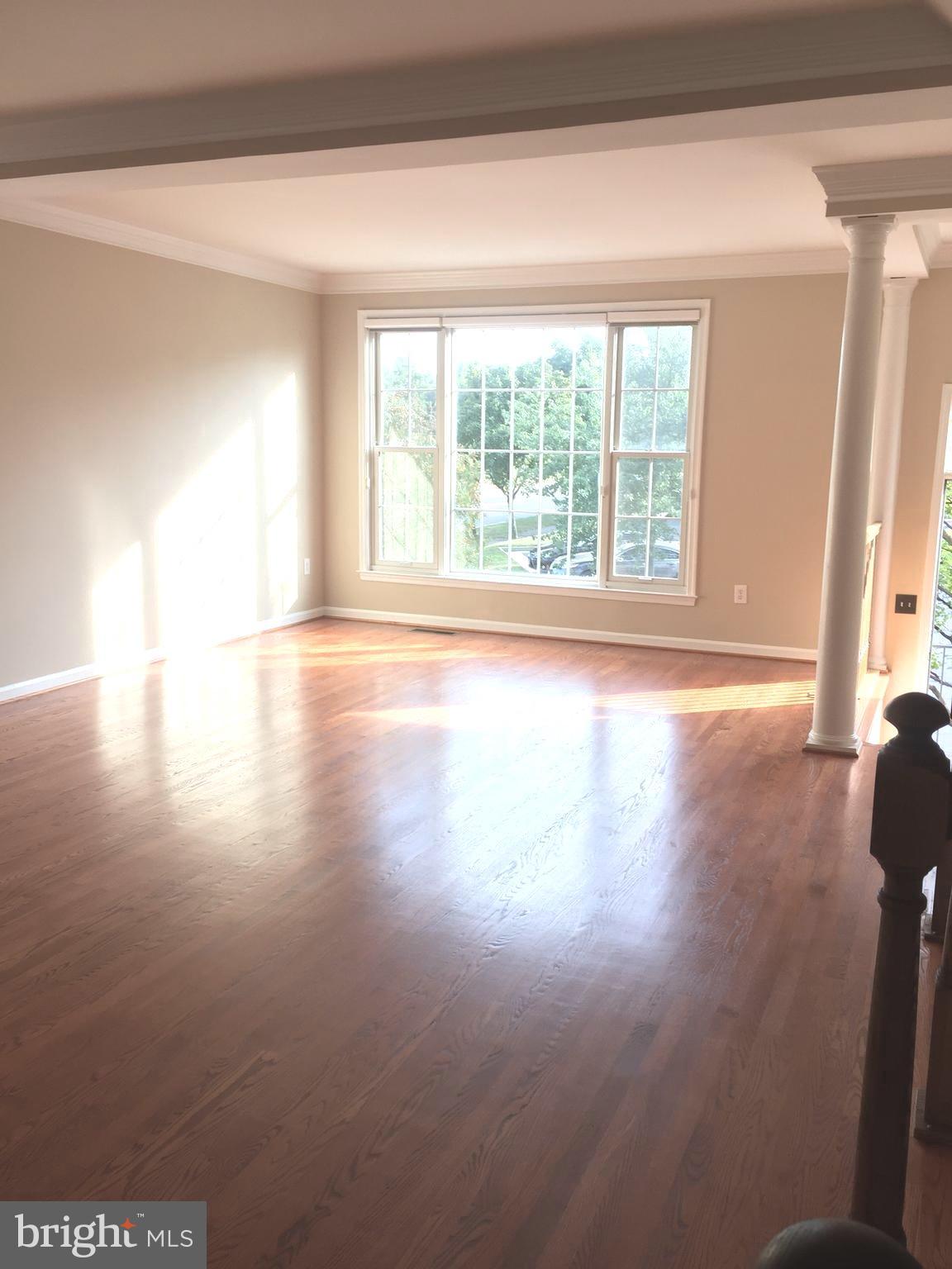 KINGSTOWNE - Residential Lease