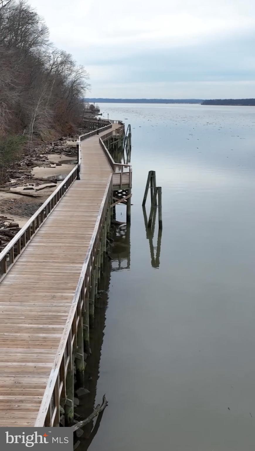 MATTINGLY AVE IND HEAD - Residential