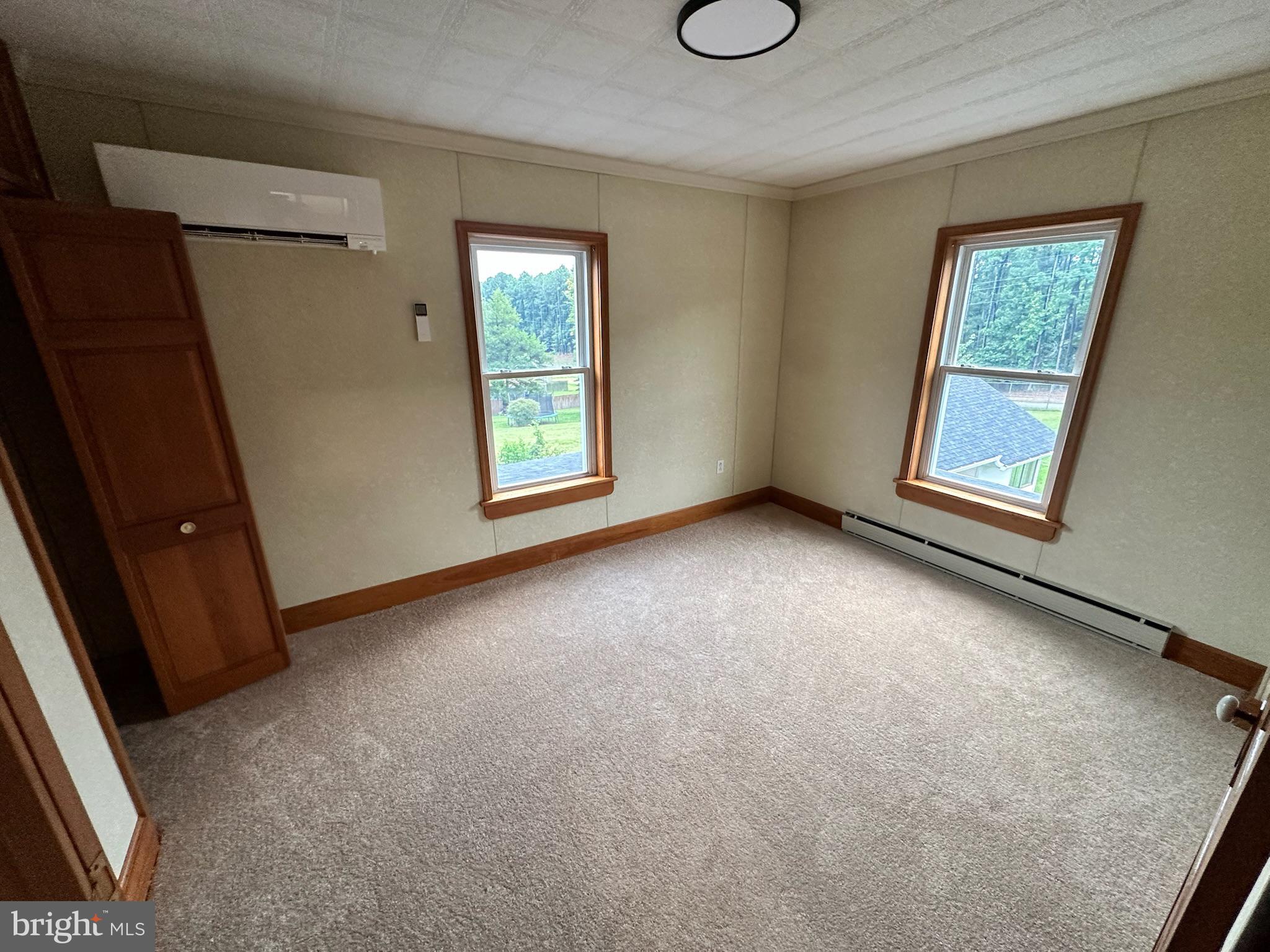 MATTINGLY AVE IND HEAD - Residential