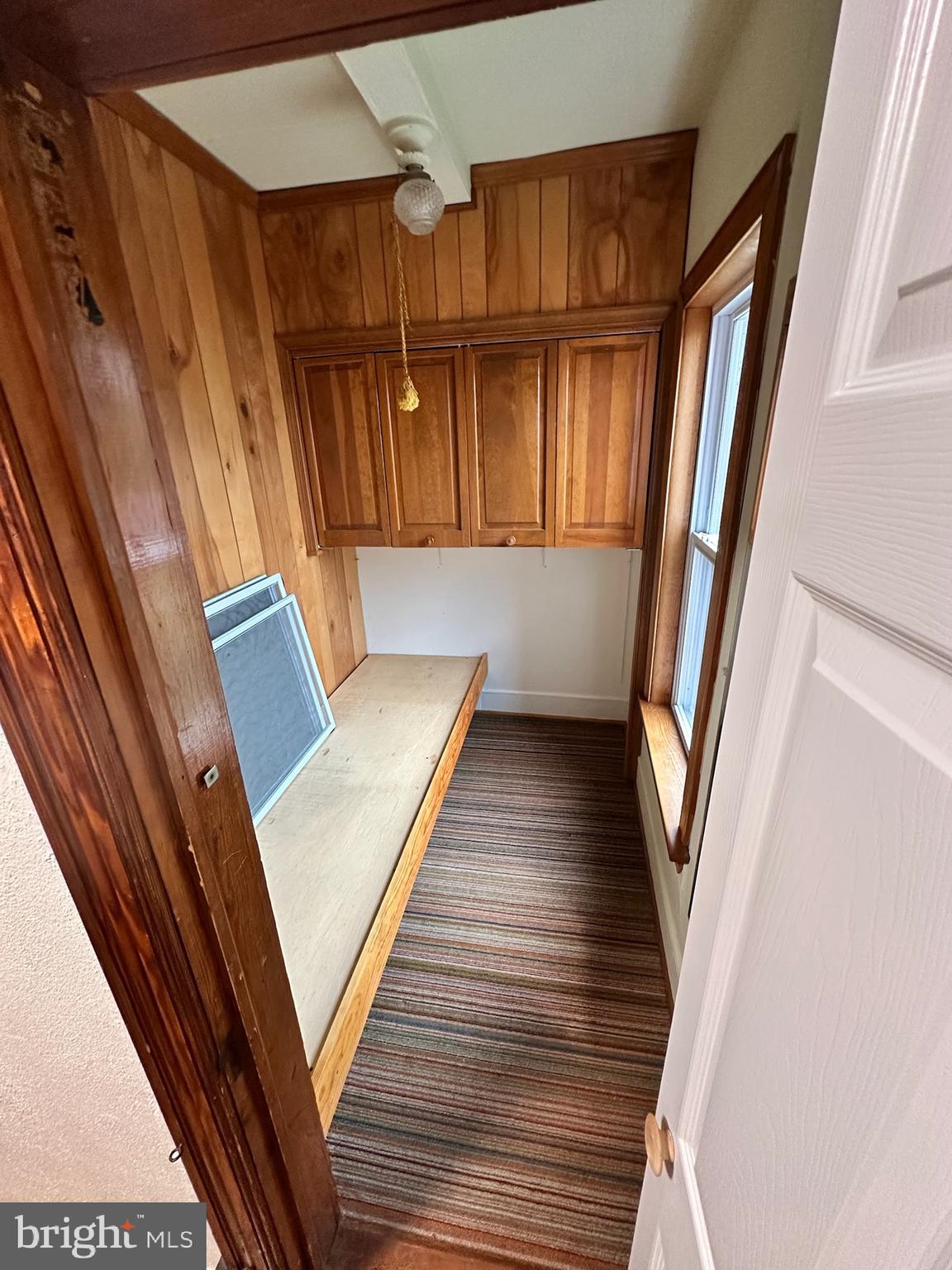 MATTINGLY AVE IND HEAD - Residential