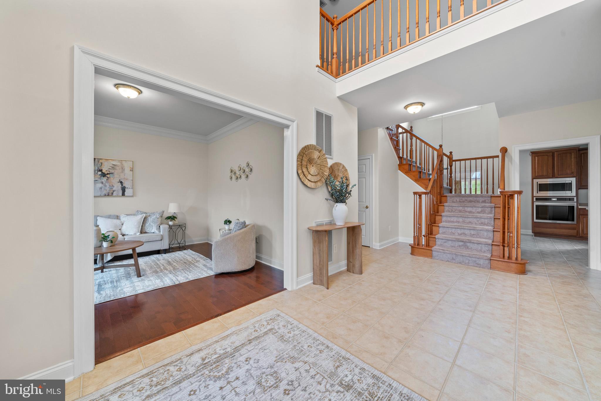 LYONS CREEK OVERLOOK - Residential