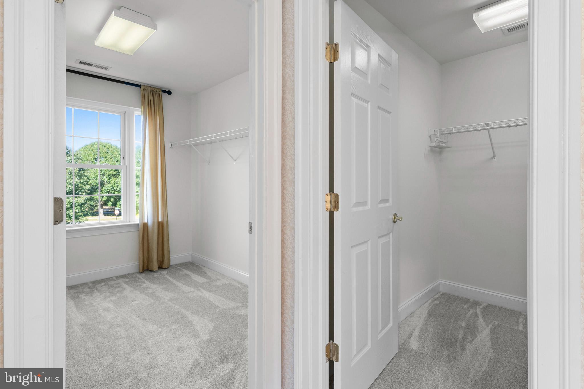 LYONS CREEK OVERLOOK - Residential