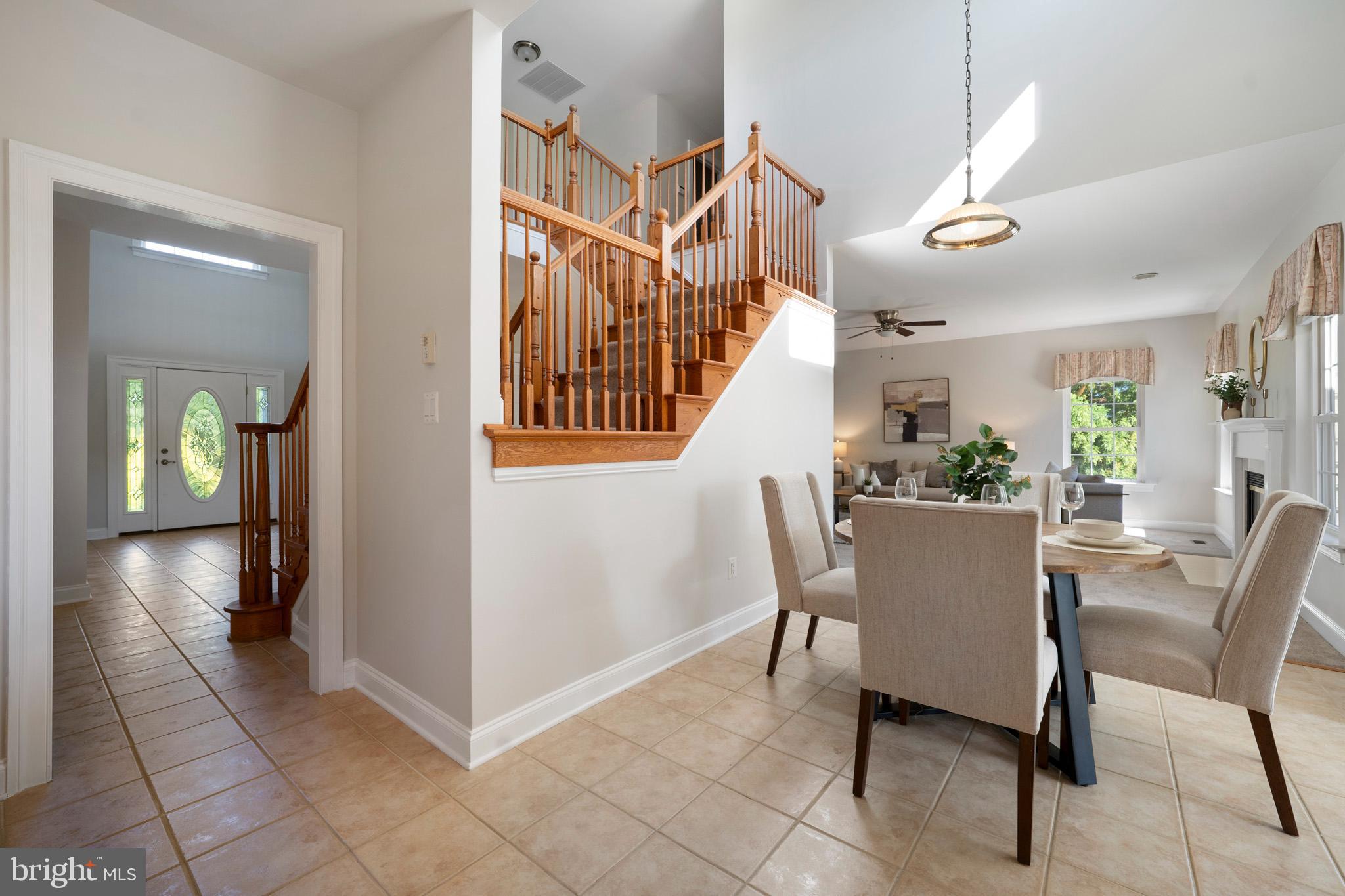 LYONS CREEK OVERLOOK - Residential