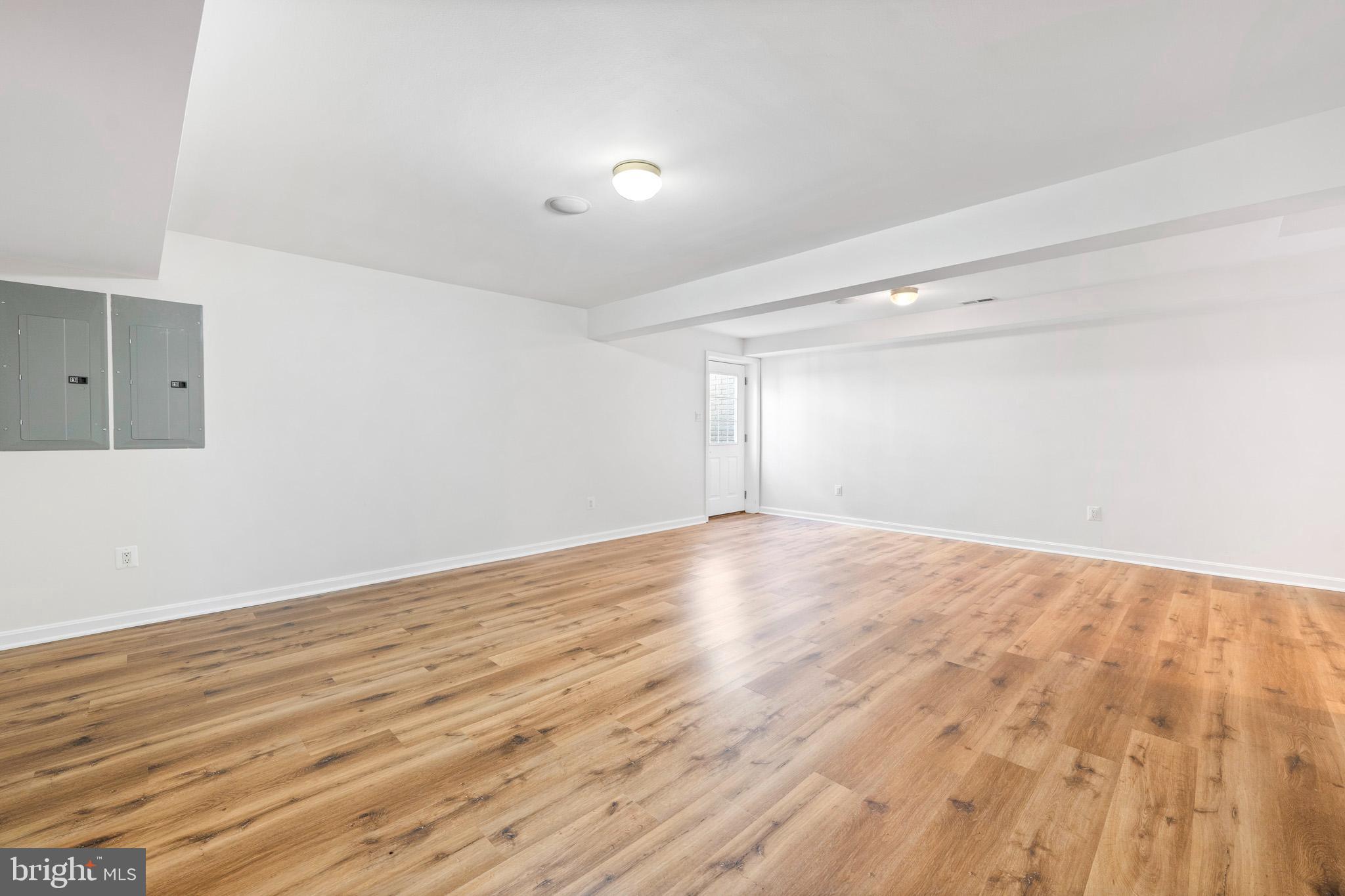 LYONS CREEK OVERLOOK - Residential