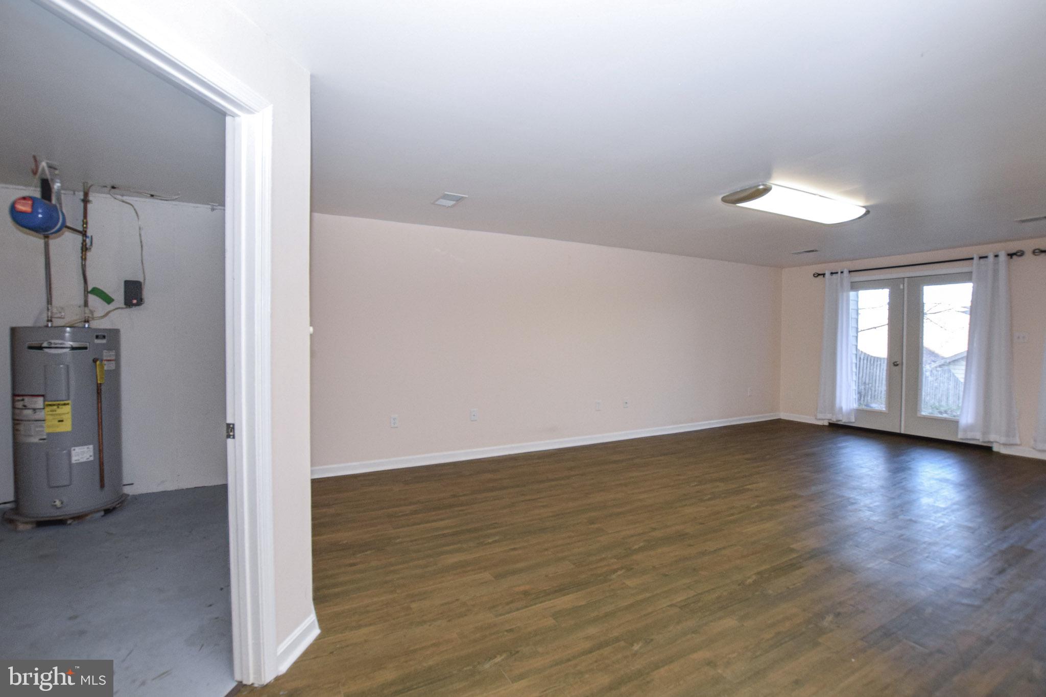 SPRING MILLS - Residential