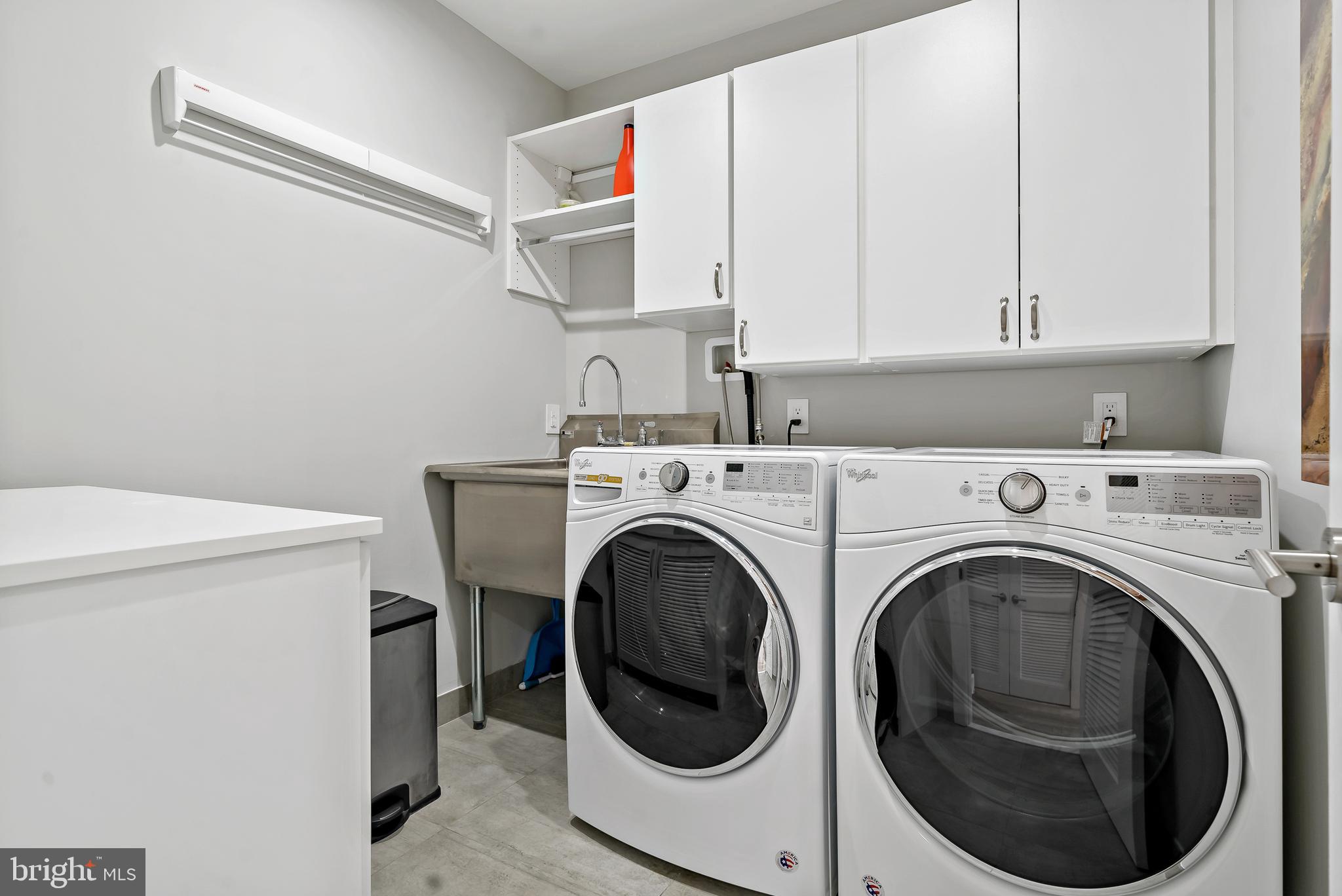 SOCIETY HILL - Residential Lease