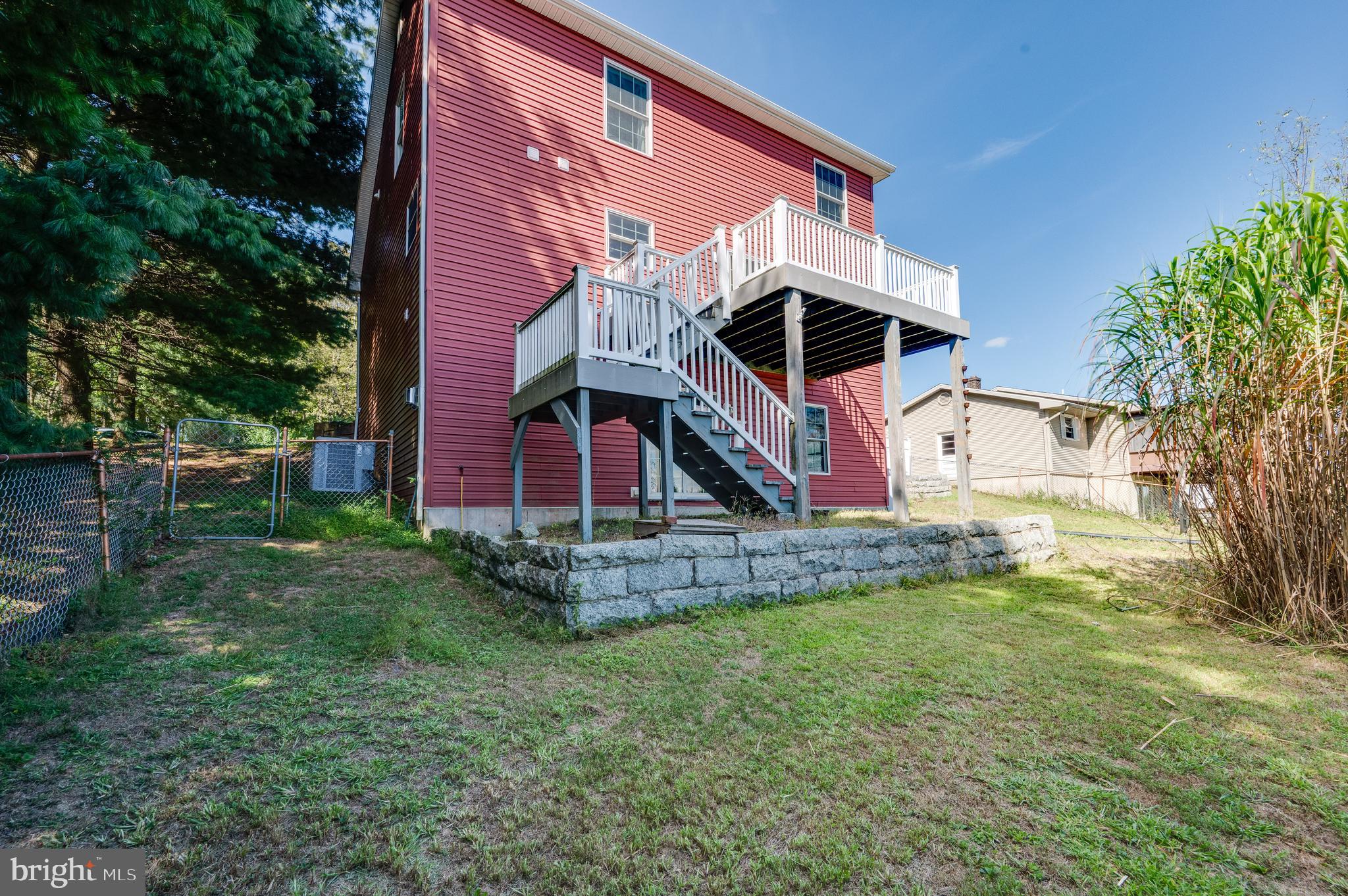 SHENANDOAH HEIGHTS - Residential